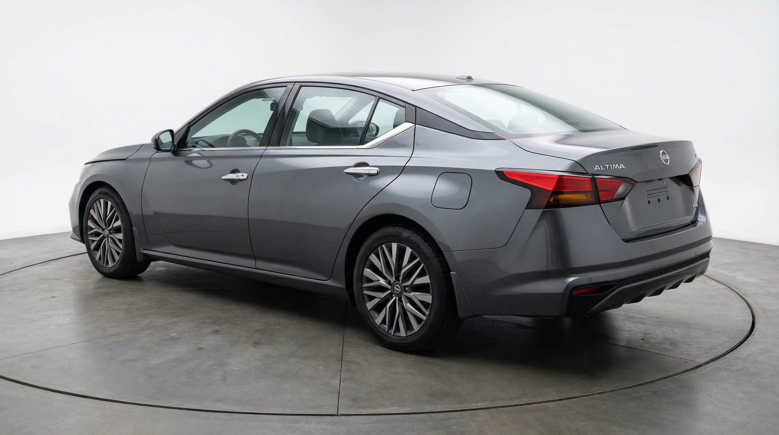 Thumbnail: 2025 Nissan Altima - 5