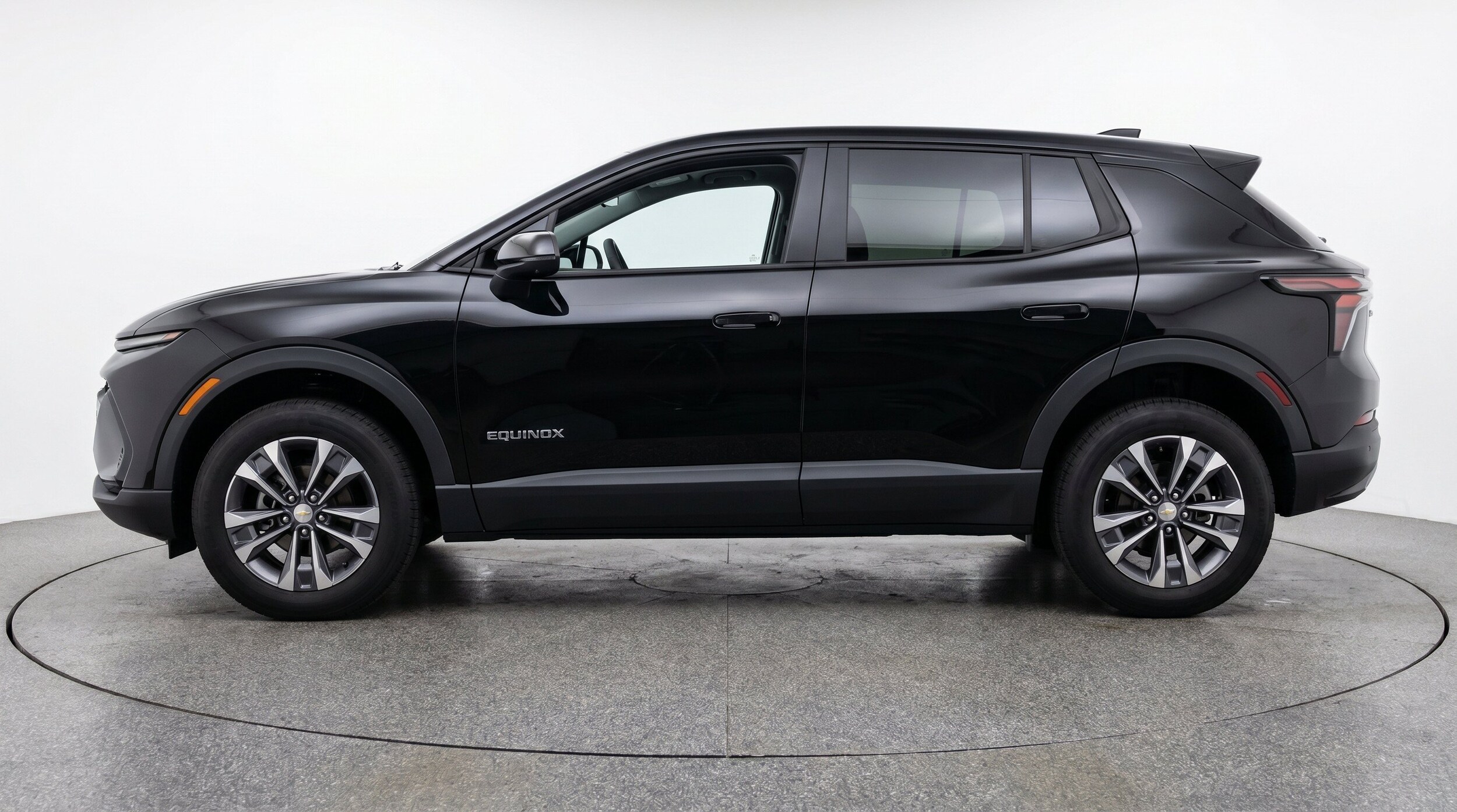 Thumbnail: 2025 Chevrolet Equinox - 5