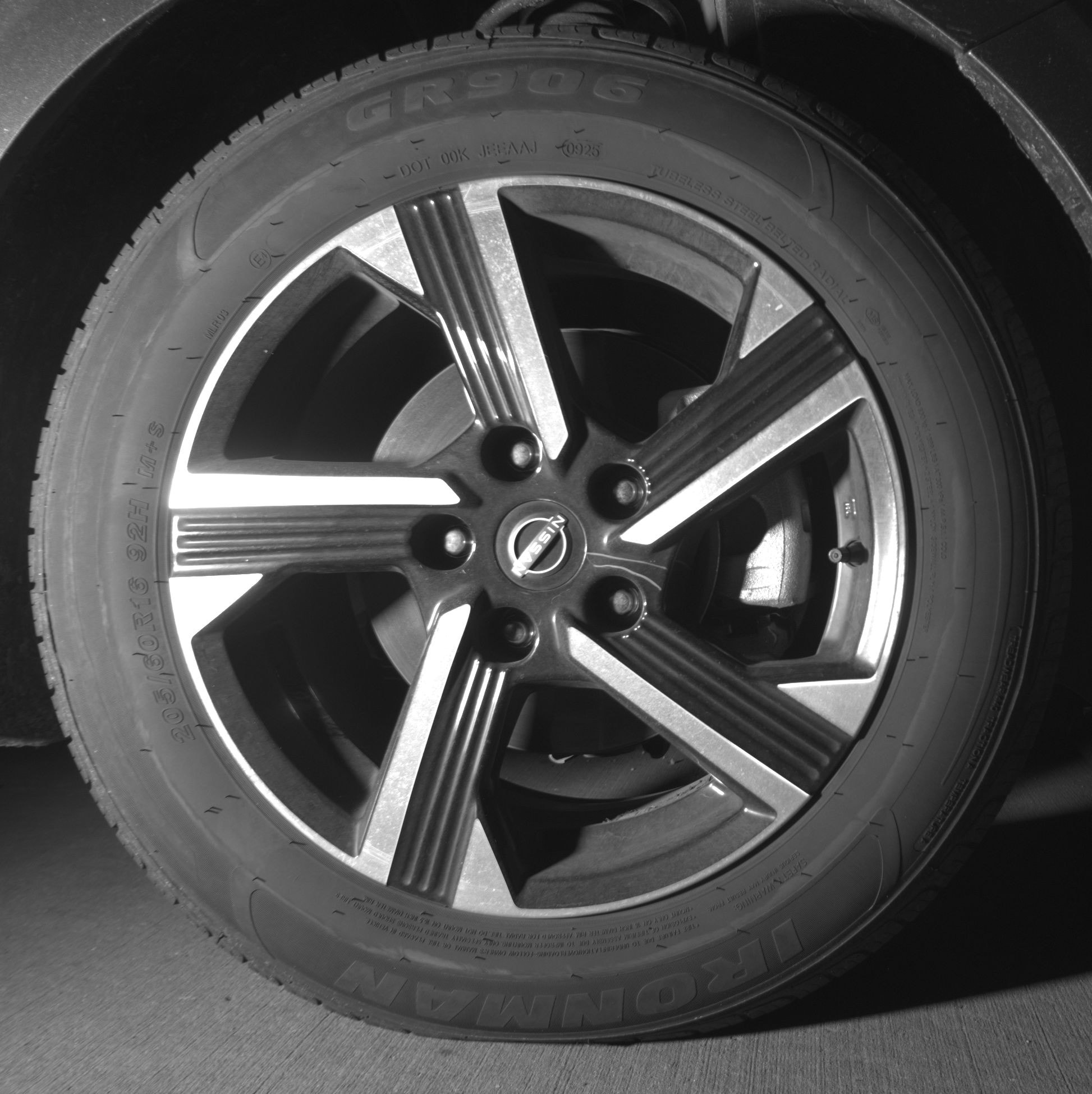 Thumbnail: 2025 Nissan Sentra - 10