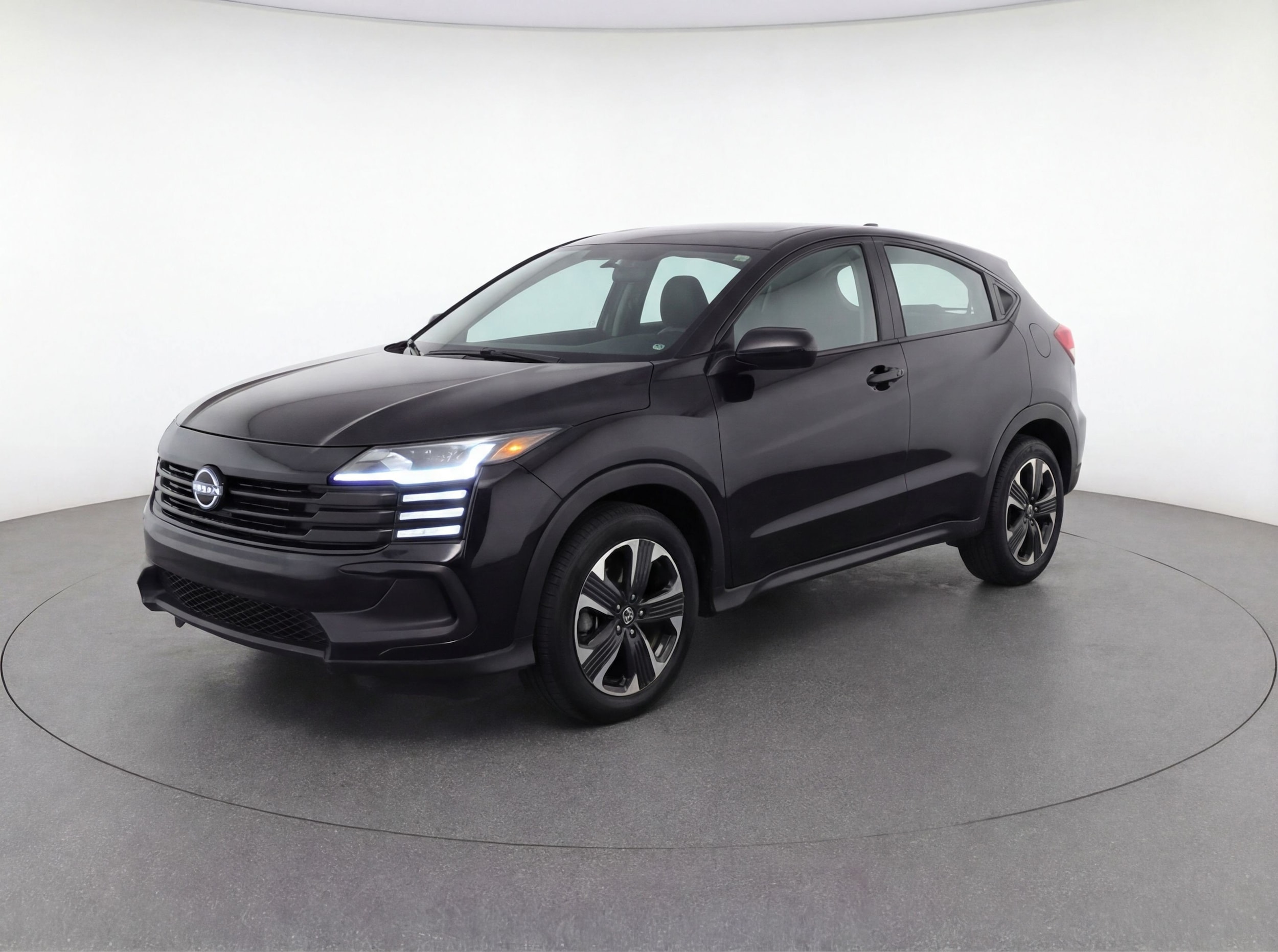Thumbnail: 2025 Nissan Kicks - 3