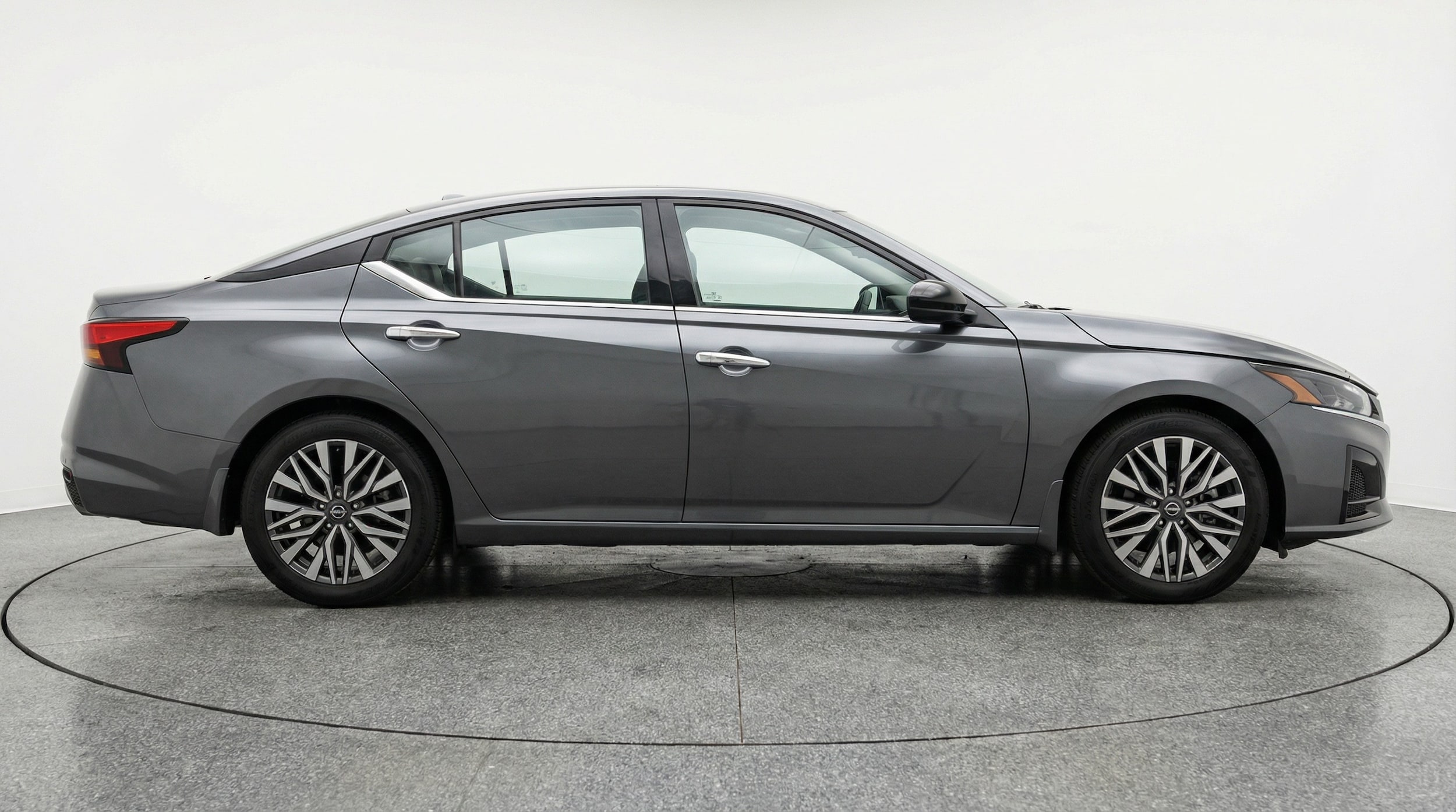 Thumbnail: 2025 Nissan Altima - 8