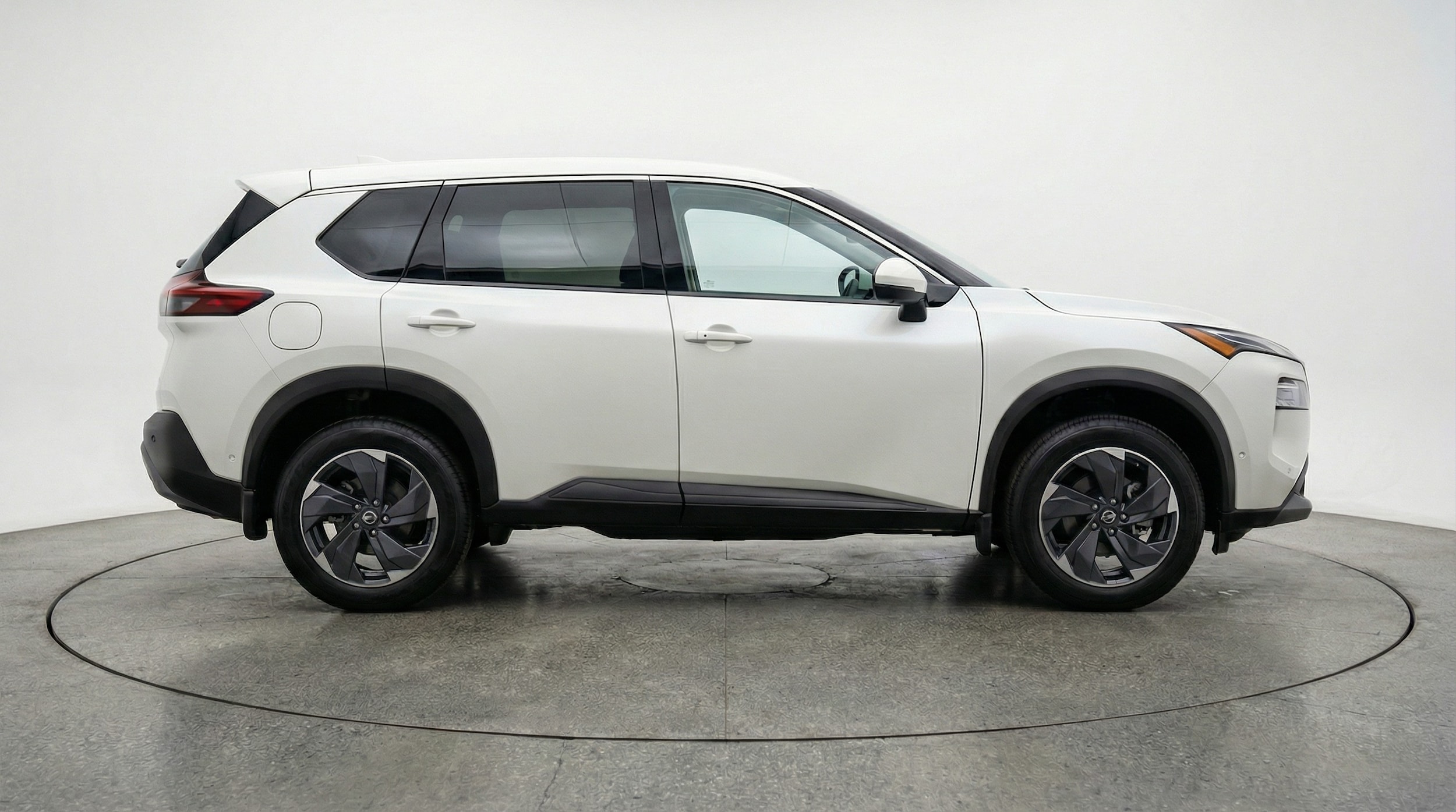 Thumbnail: 2025 Nissan Rogue - 8