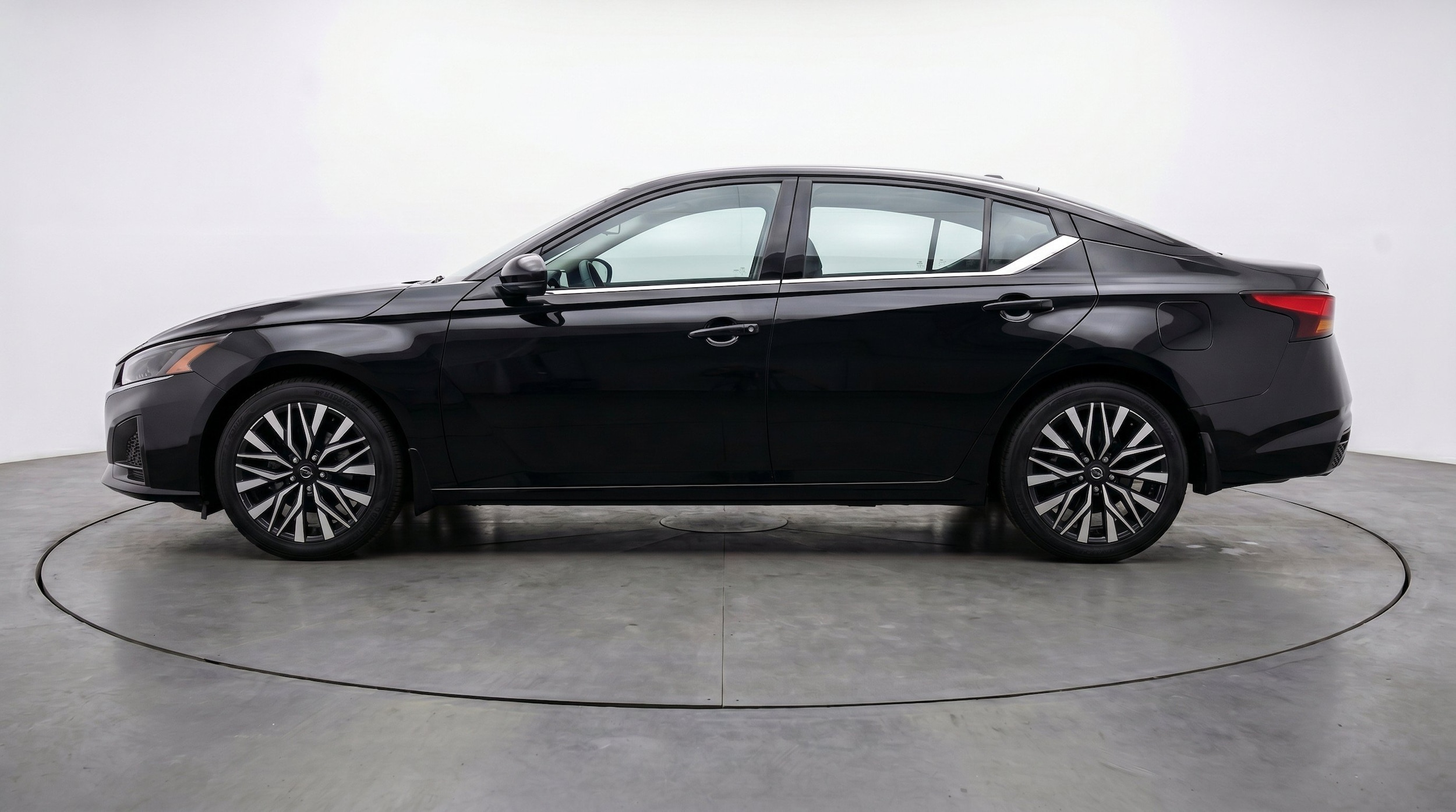 Thumbnail: 2026 Nissan Altima - 5