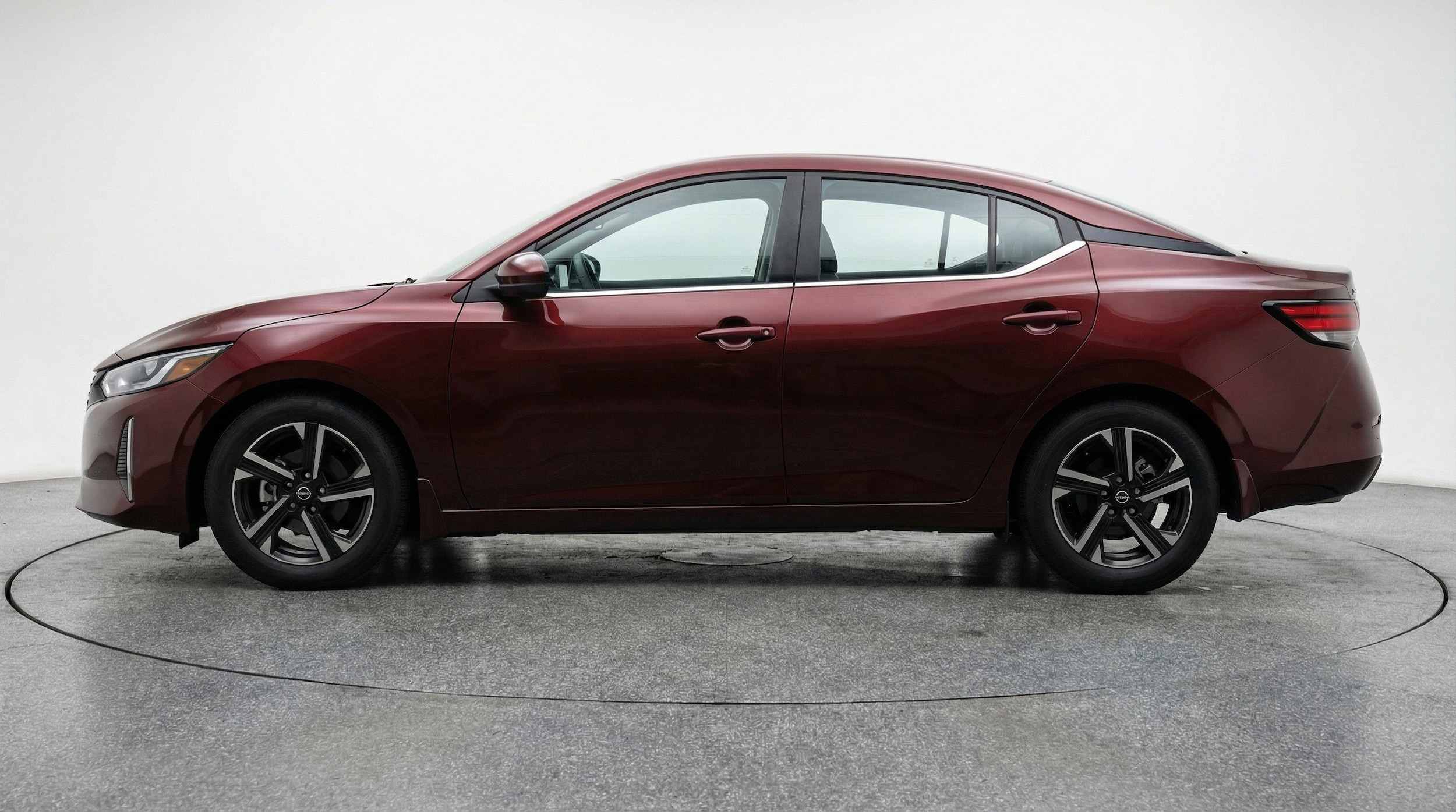 Thumbnail: 2025 Nissan Sentra - 5