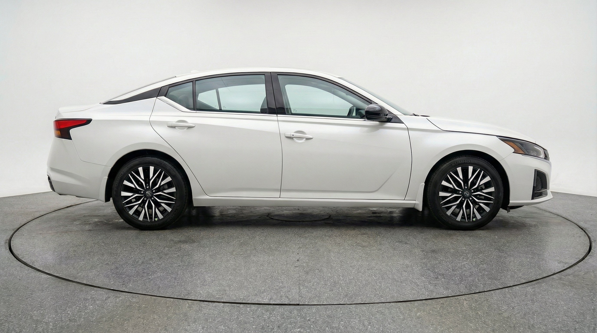 Thumbnail: 2026 Nissan Altima - 11