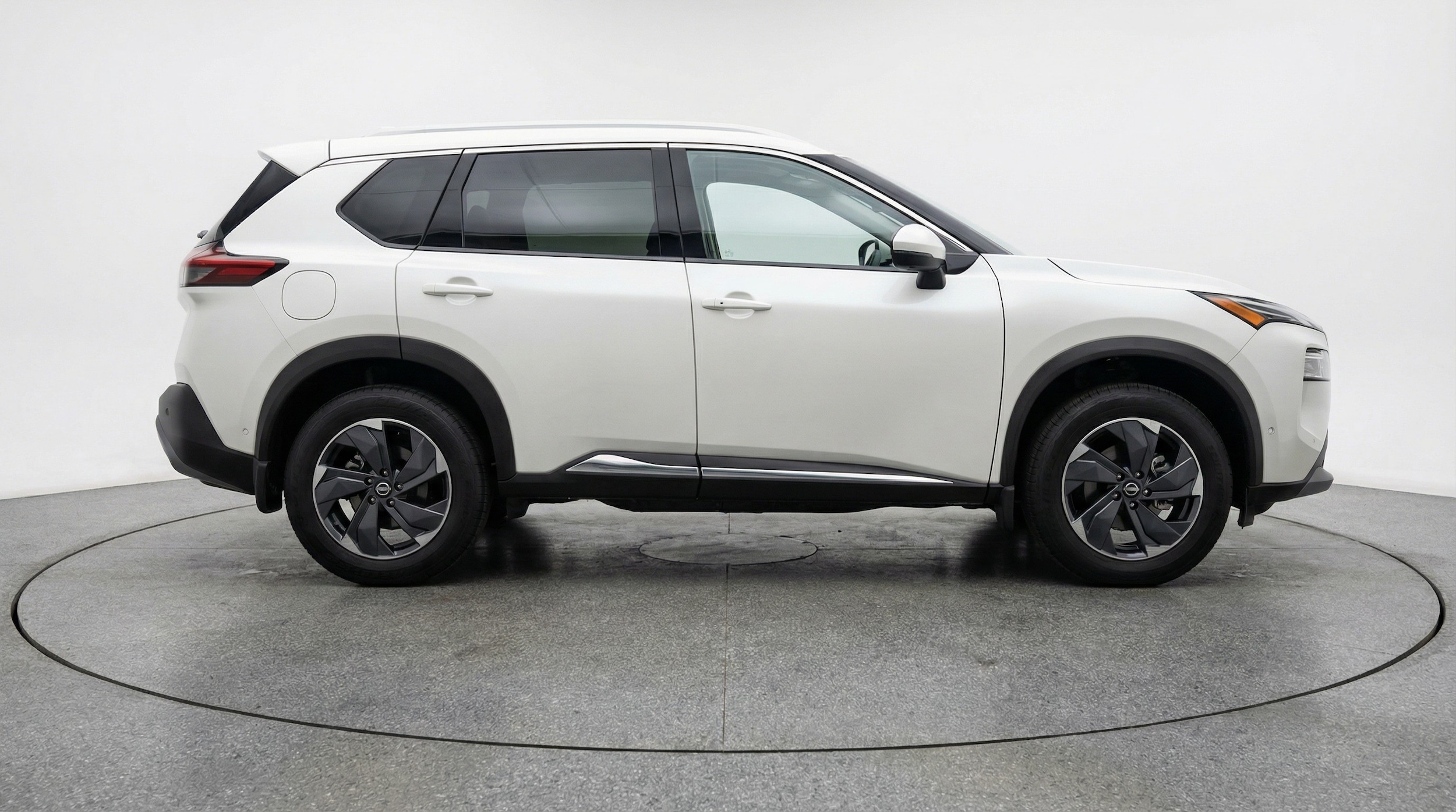 Thumbnail: 2025 Nissan Rogue - 8