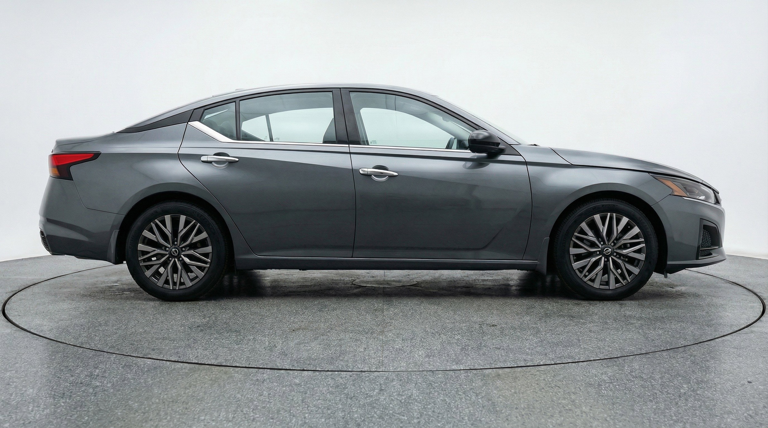 Thumbnail: 2025 Nissan Altima - 11