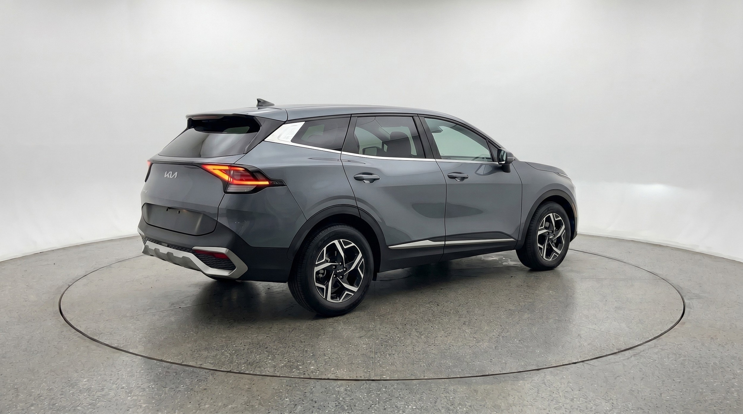 Thumbnail: 2025 Kia Sportage - 9