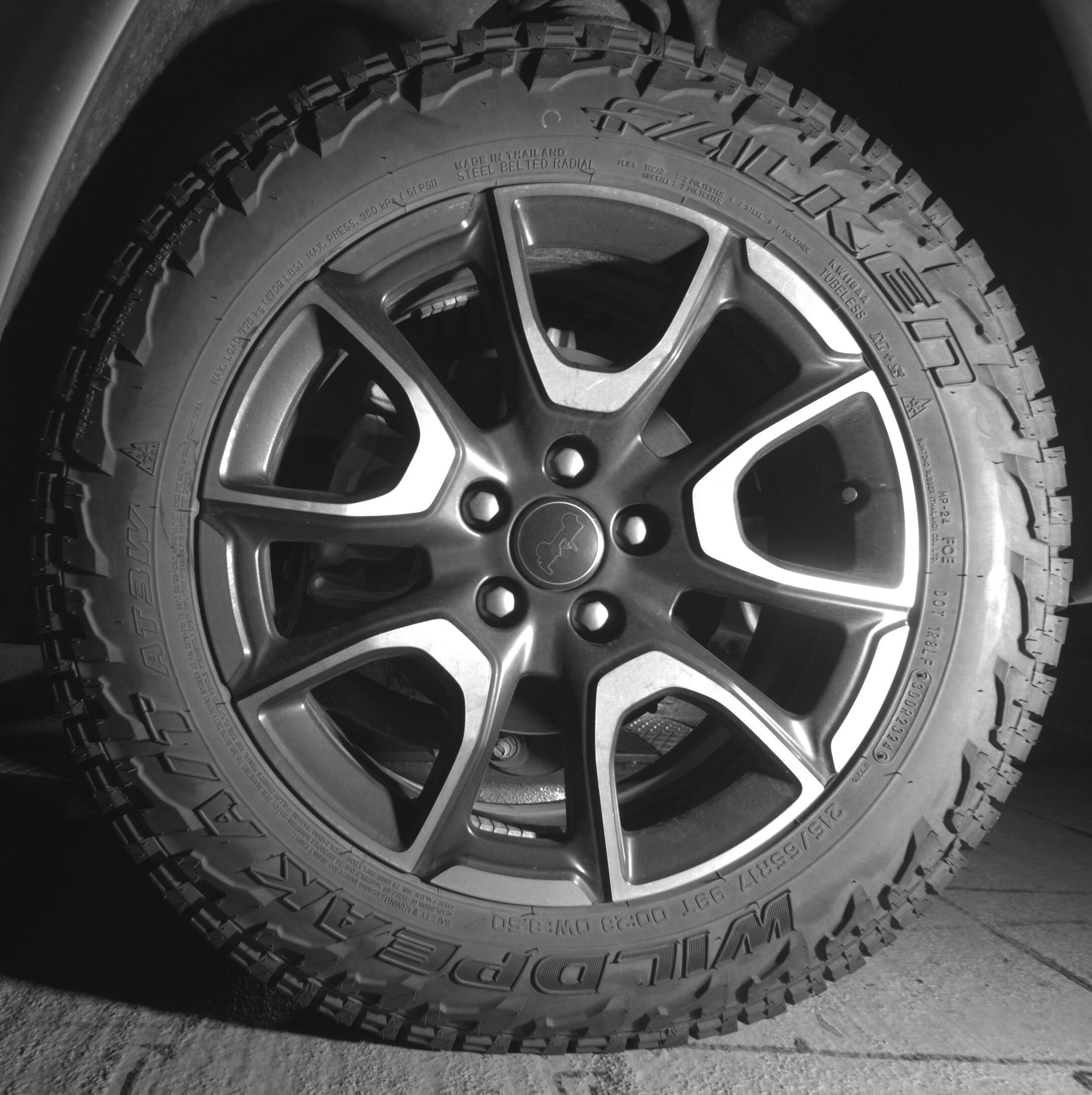 Thumbnail: 2025 Jeep Compass - 11