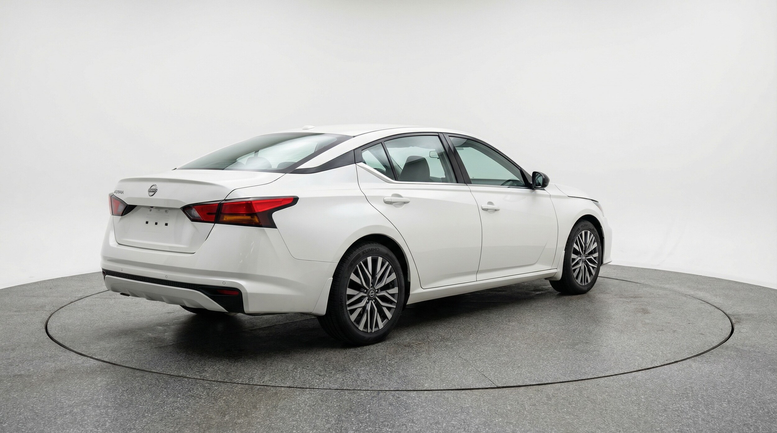 Thumbnail: 2025 Nissan Altima - 7