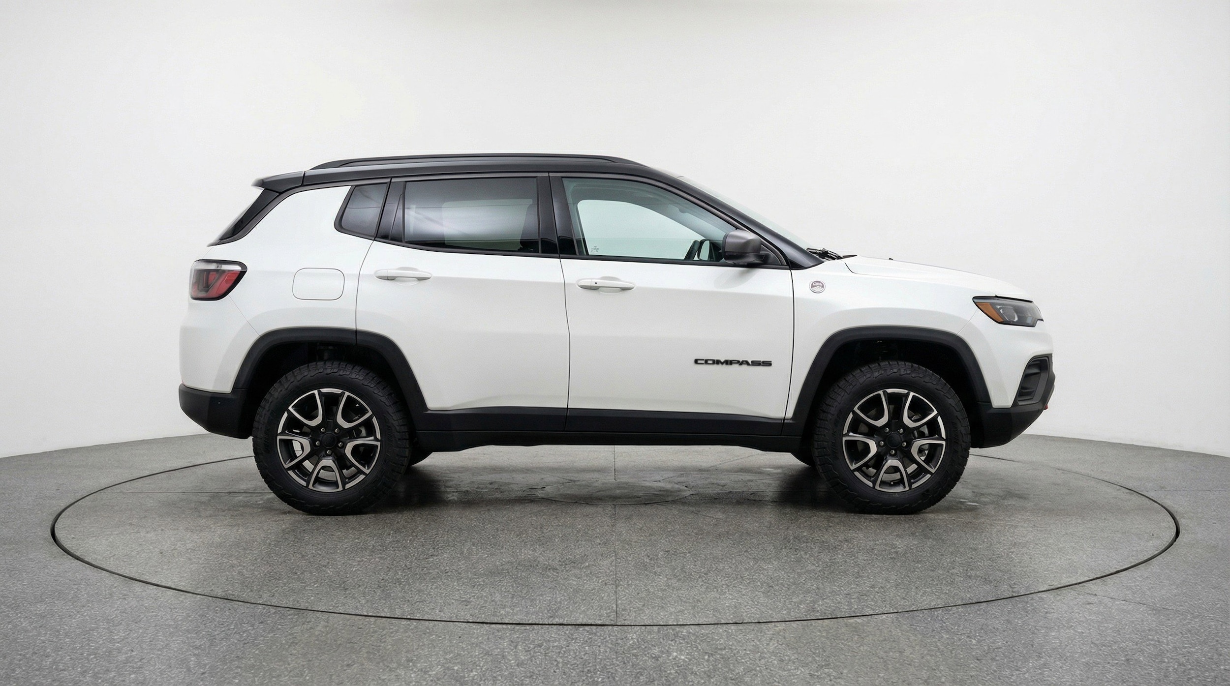 Thumbnail: 2025 Jeep Compass - 11