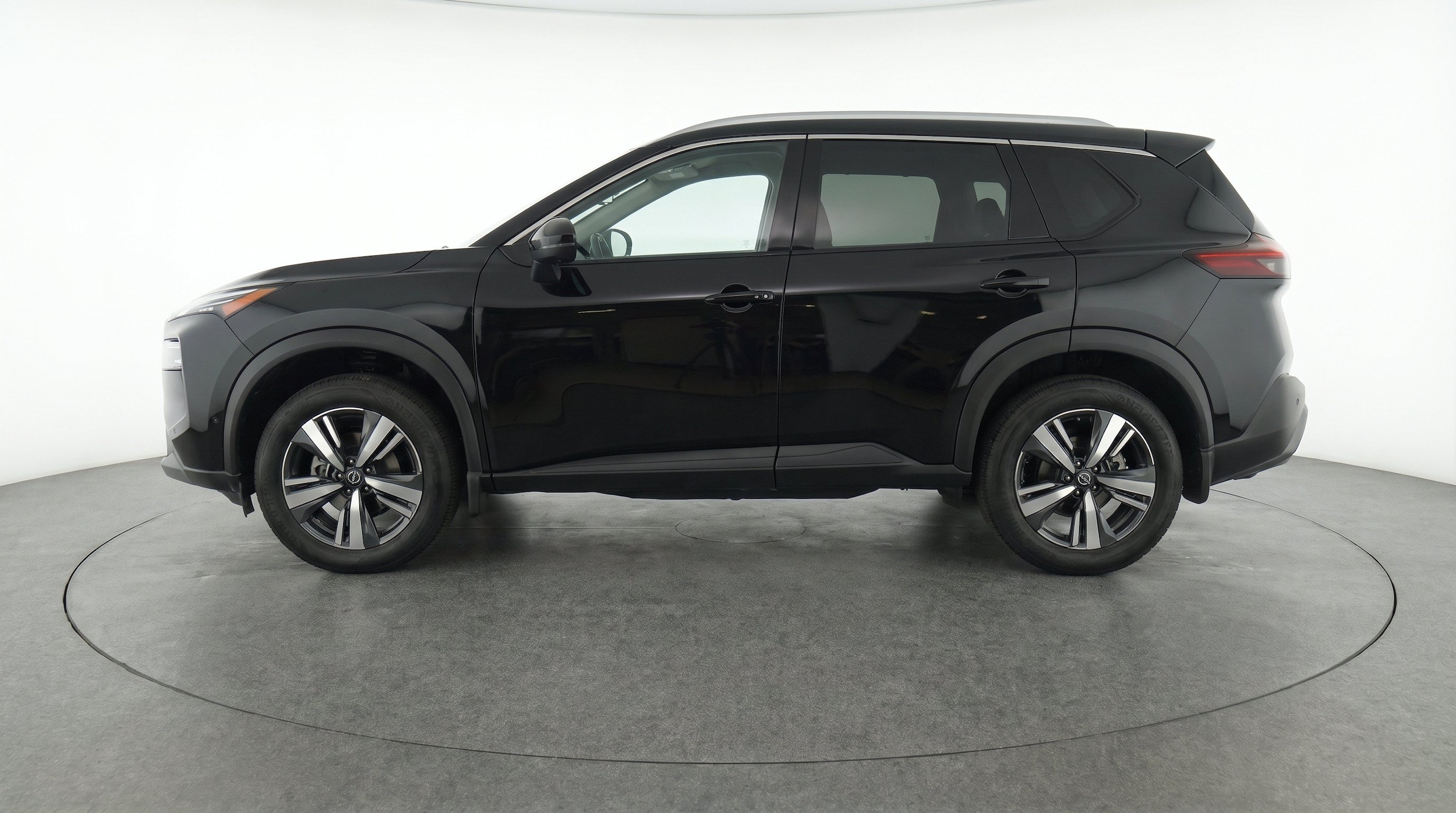 Thumbnail: 2026 Nissan Rogue - 5