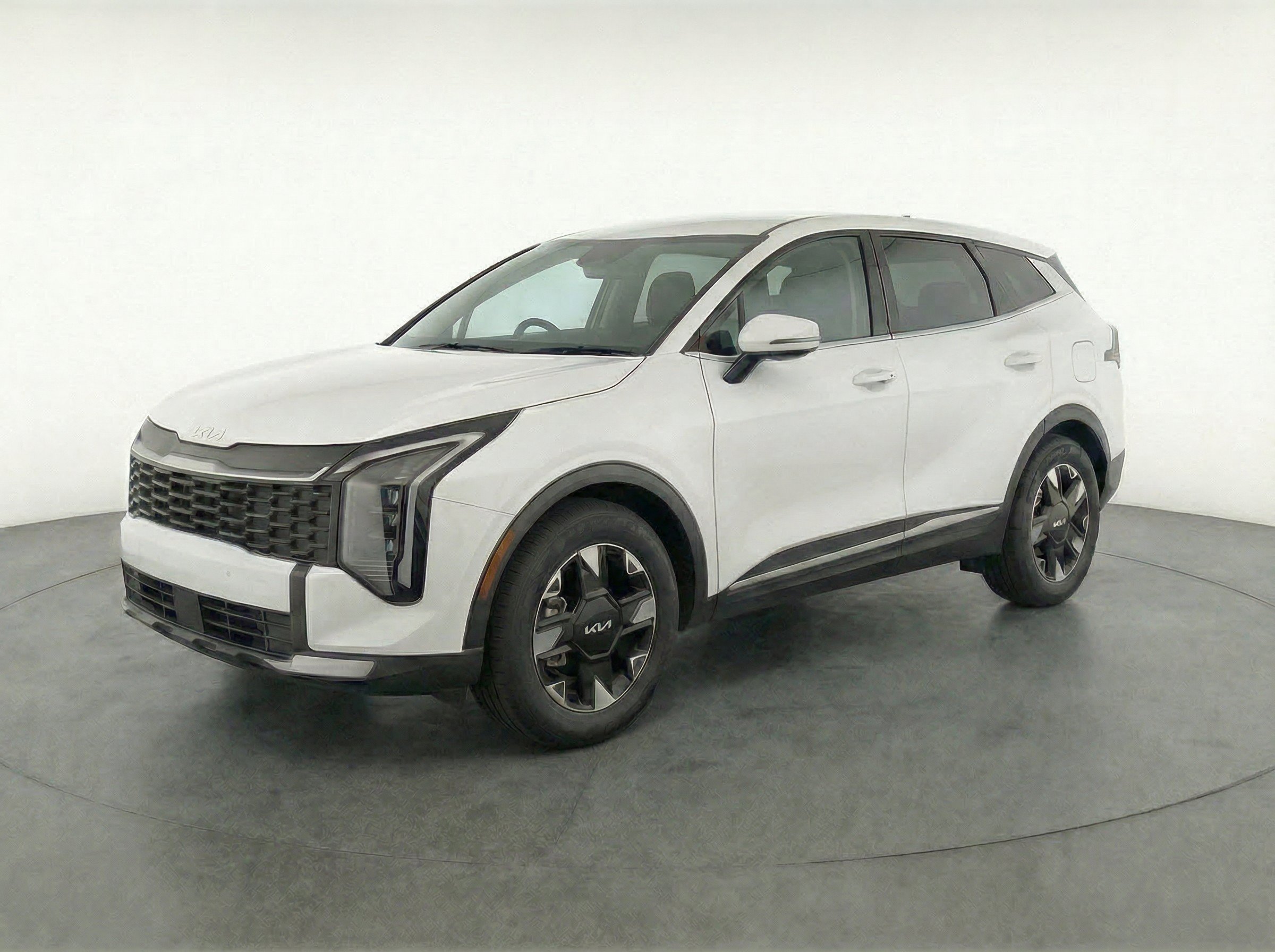 Thumbnail: 2026 Kia Sportage - 3