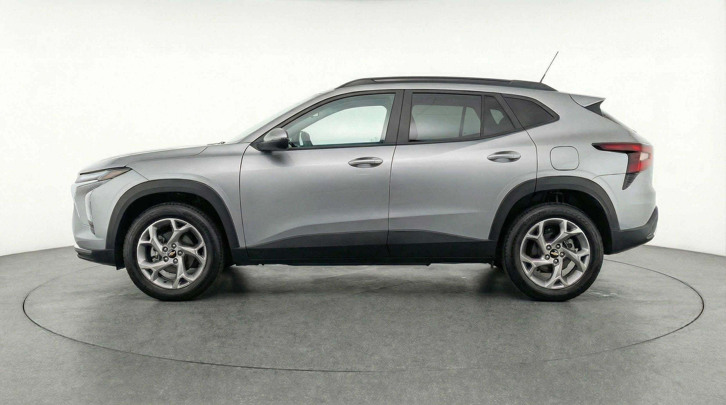 Thumbnail: 2025 Chevrolet Trax - 5