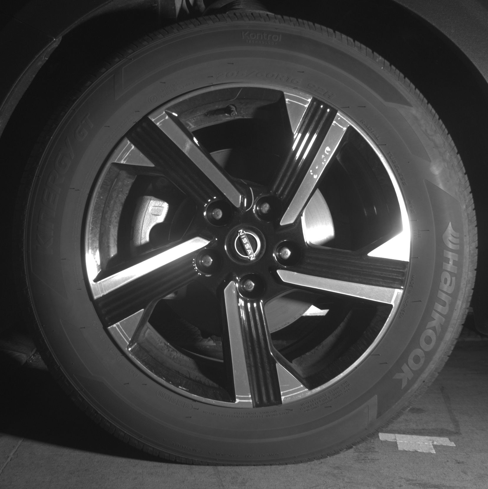 Thumbnail: 2025 Nissan Sentra - 9