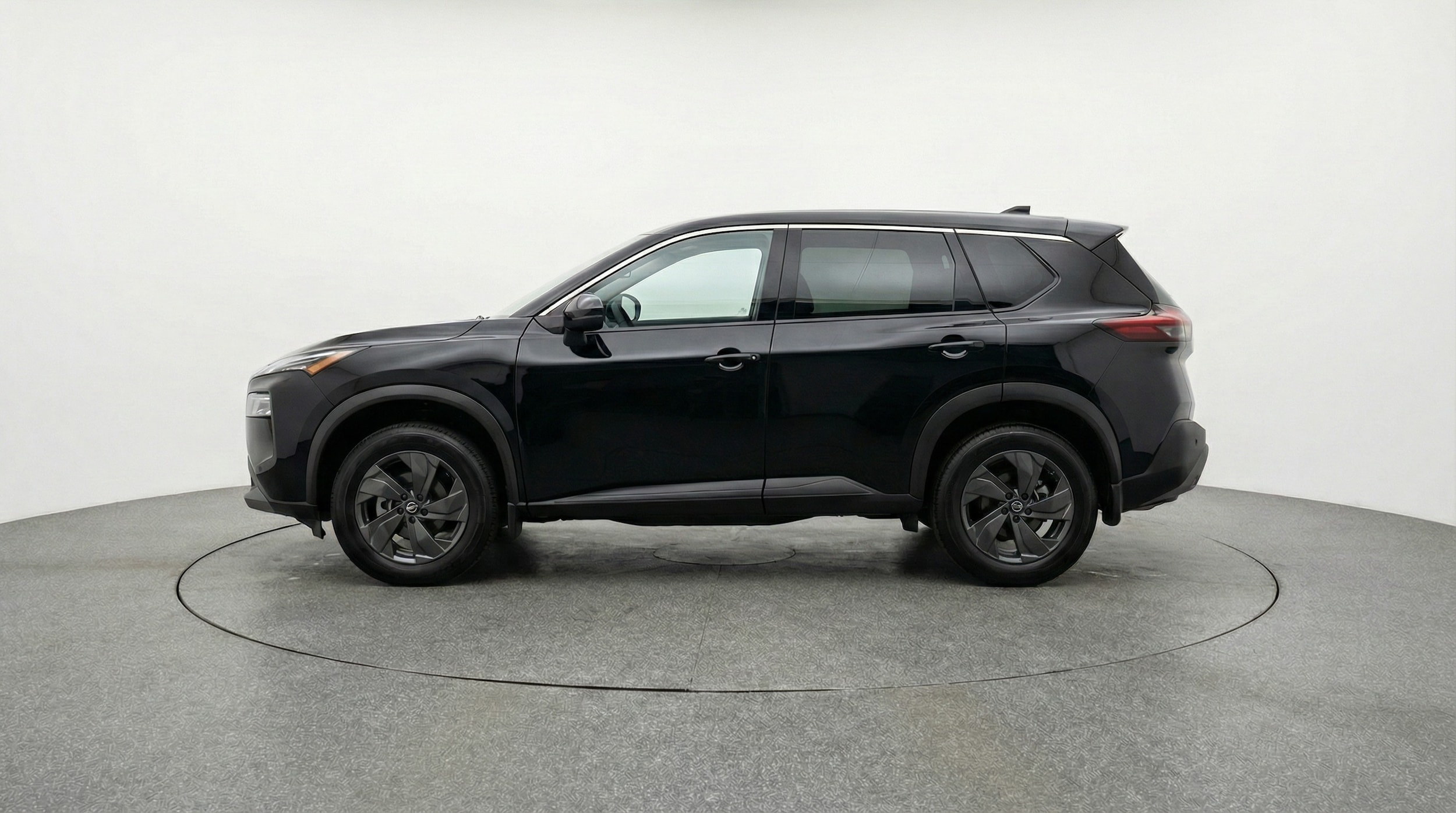 Thumbnail: 2025 Nissan Rogue - 4