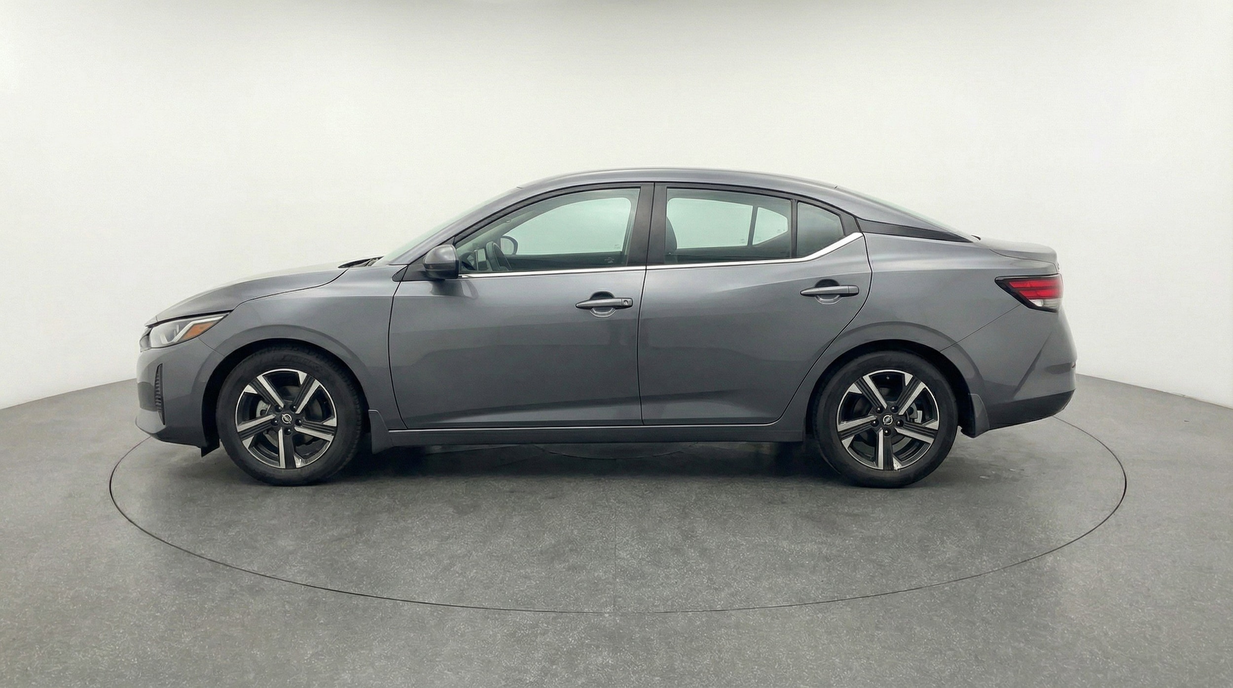 Thumbnail: 2025 Nissan Sentra - 5