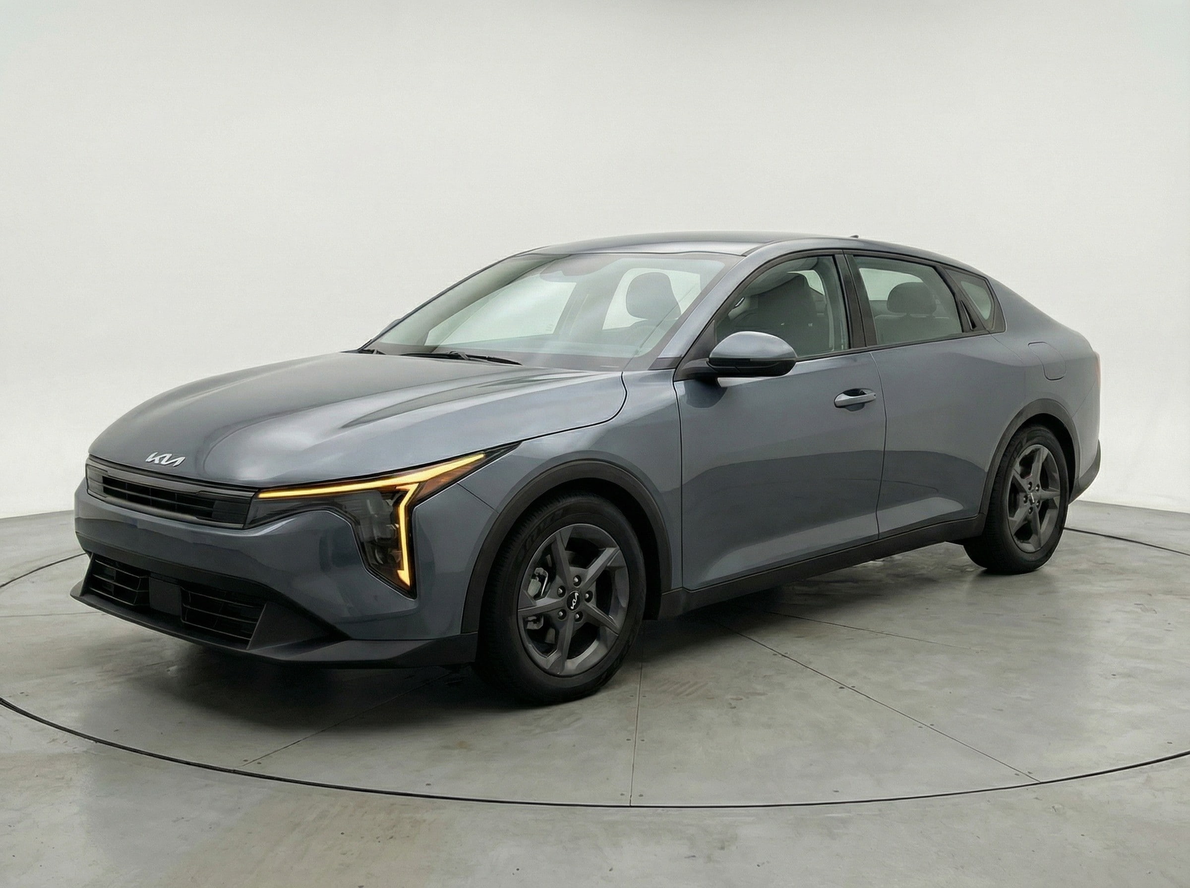 Thumbnail: 2025 Kia K4 - 3