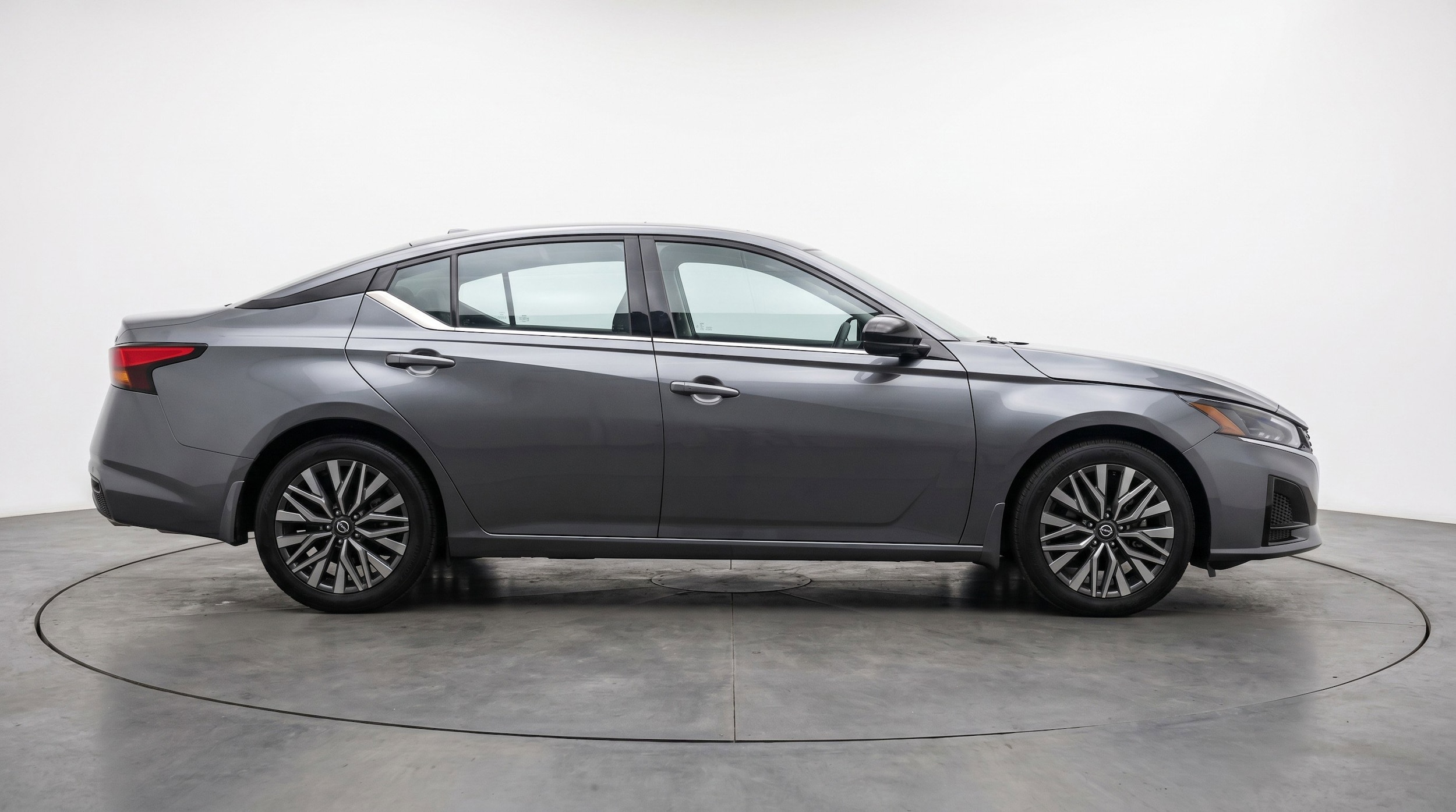 Thumbnail: 2025 Nissan Altima - 11