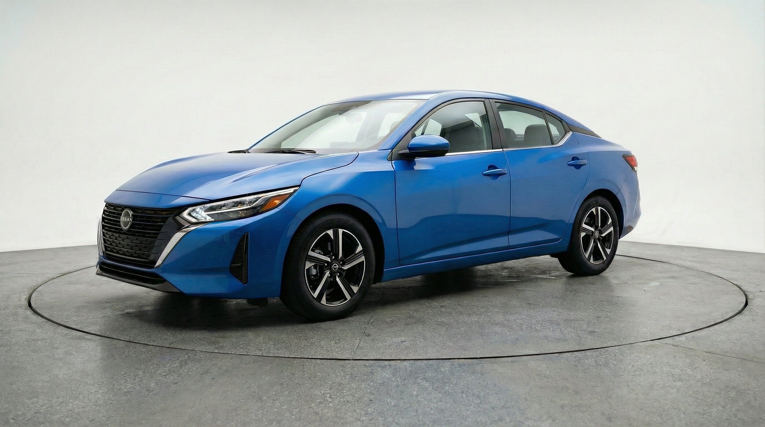 Thumbnail: 2025 Nissan Sentra - 3