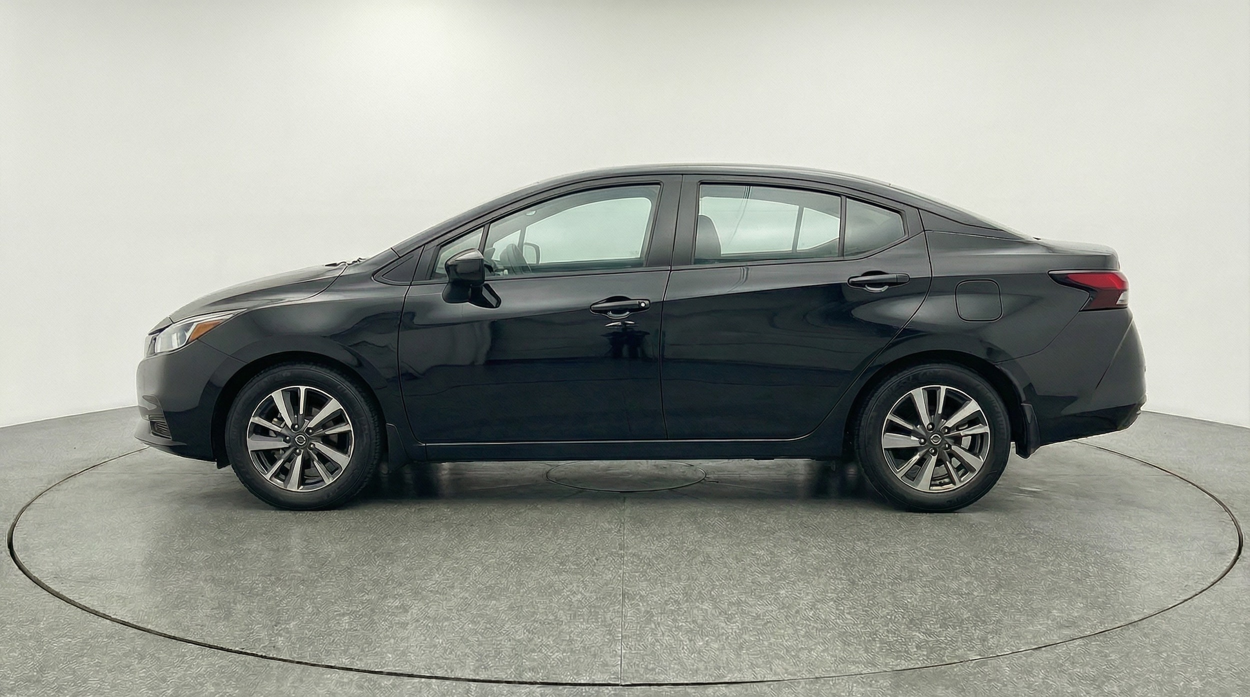 Thumbnail: 2025 Nissan Versa - 4