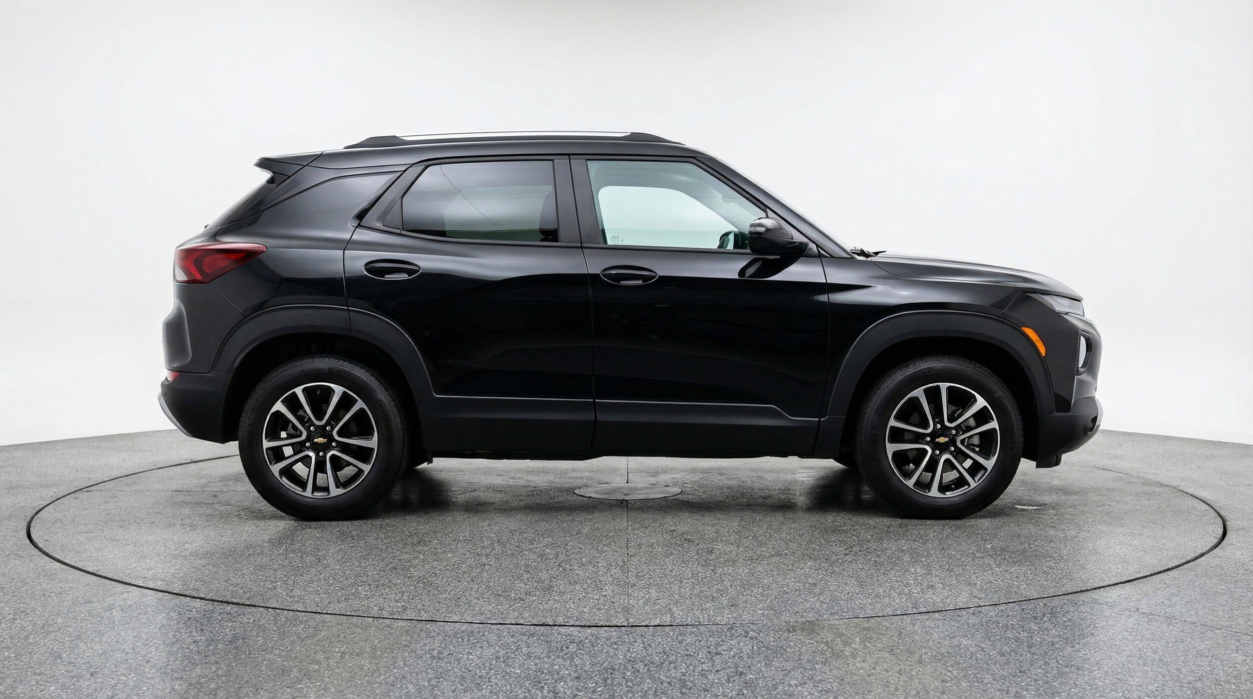 Thumbnail: 2025 Chevrolet TrailBlazer - 11