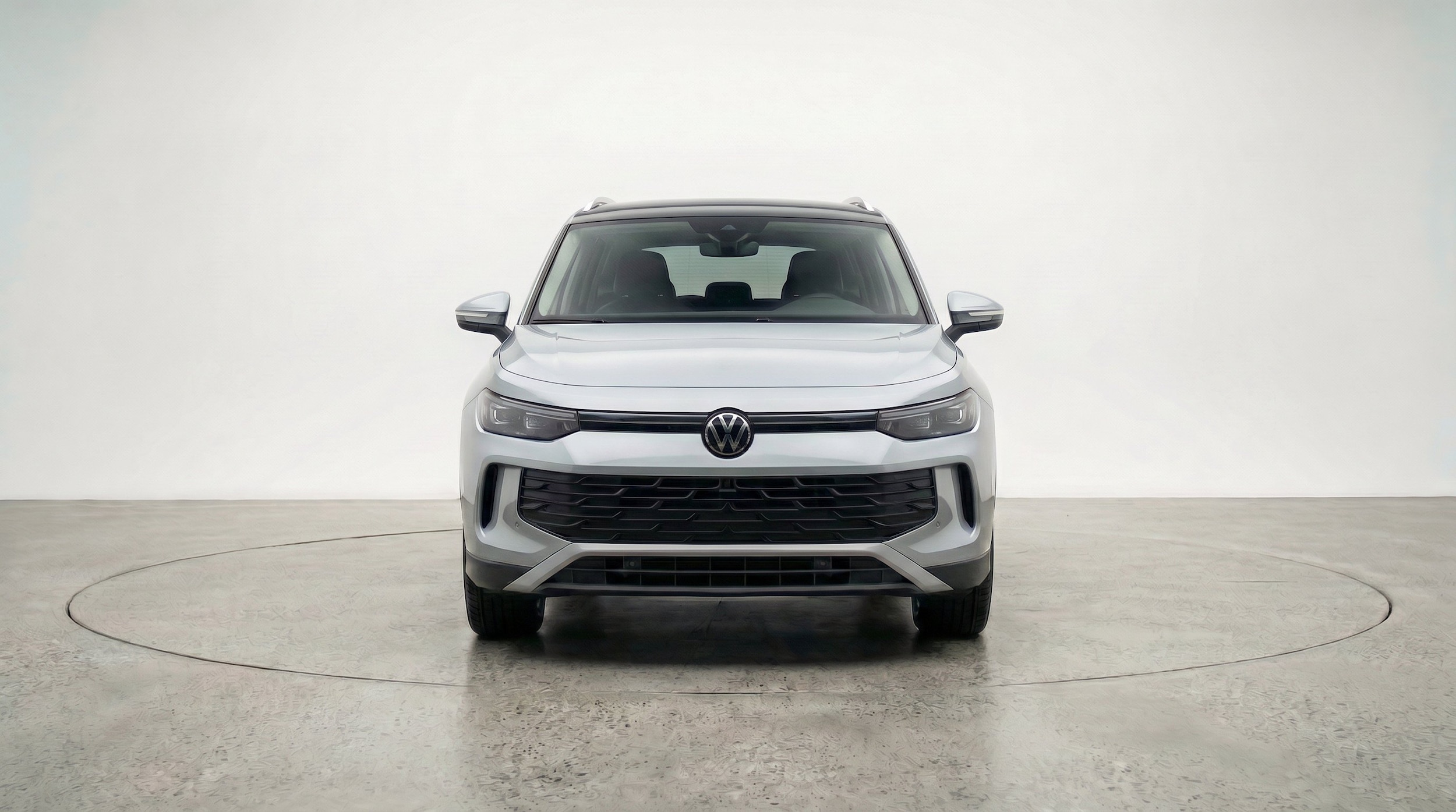 Thumbnail: 2026 Volkswagen Tiguan - 2