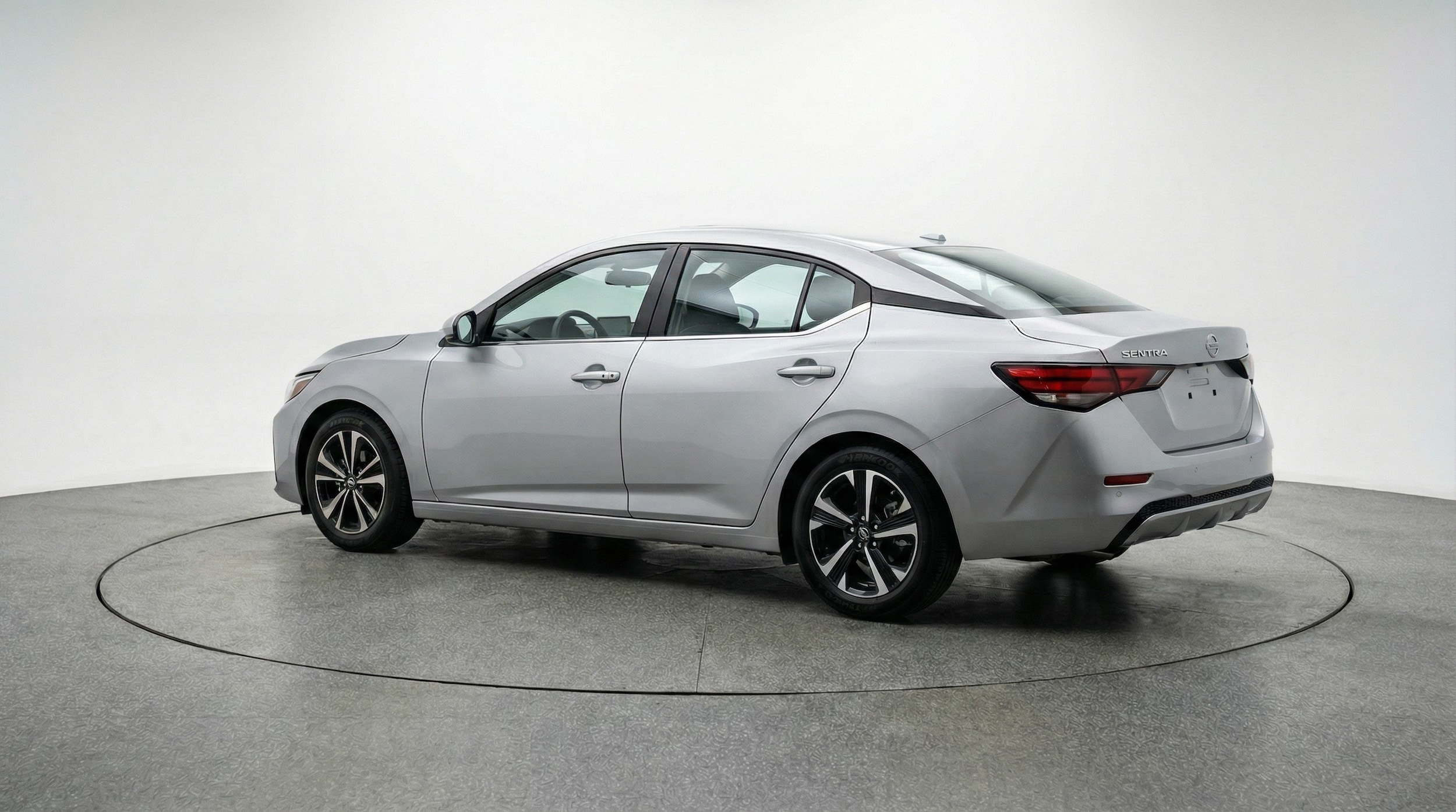 Thumbnail: 2025 Nissan Sentra - 5