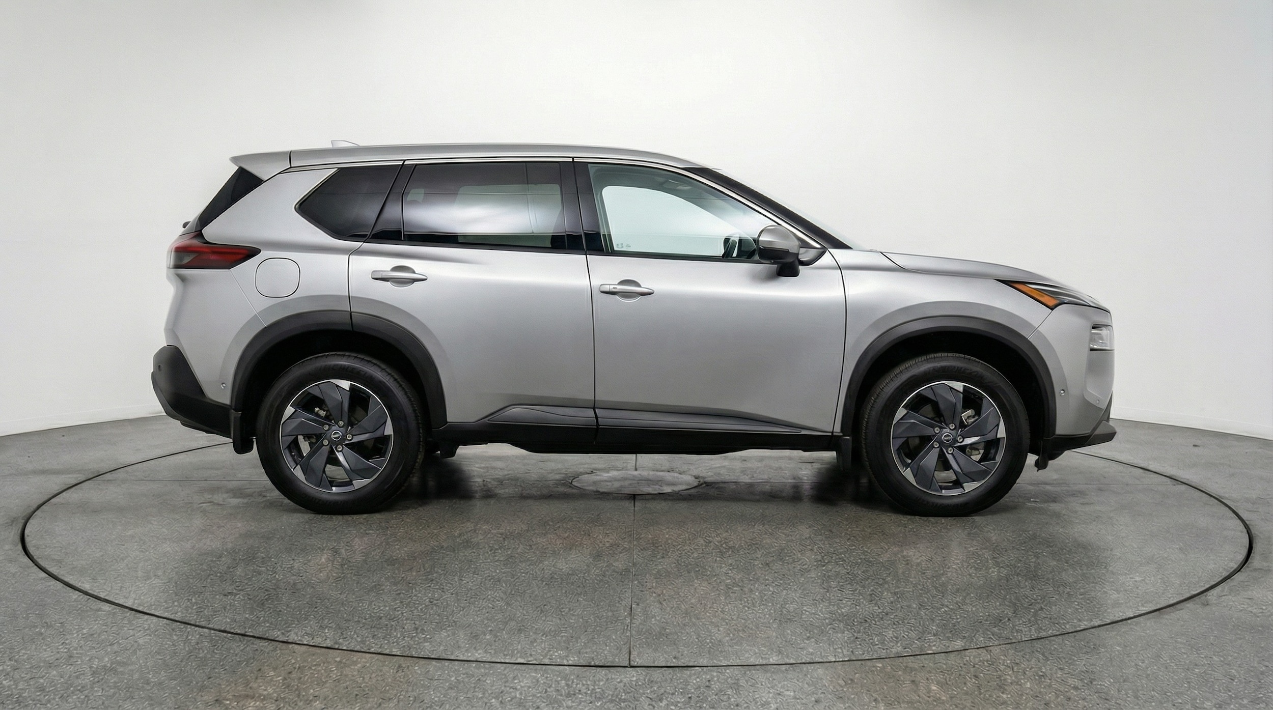 Thumbnail: 2025 Nissan Rogue - 8