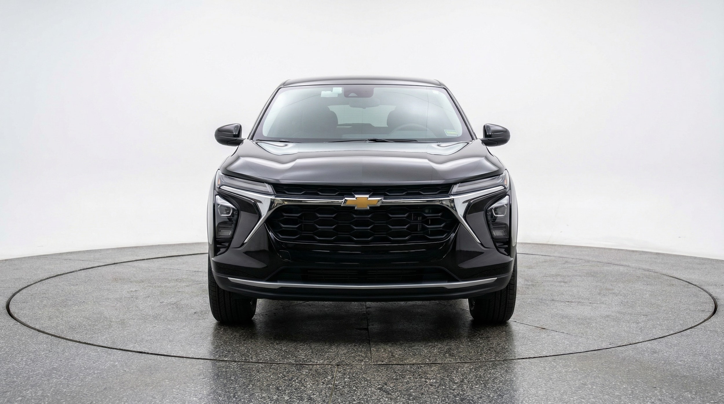 Thumbnail: 2025 Chevrolet Trax - 2