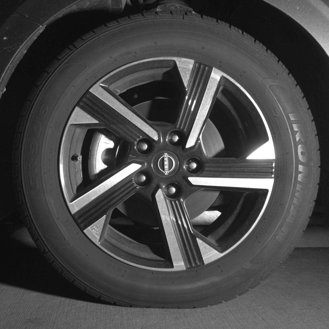 Thumbnail: 2025 Nissan Sentra - 9