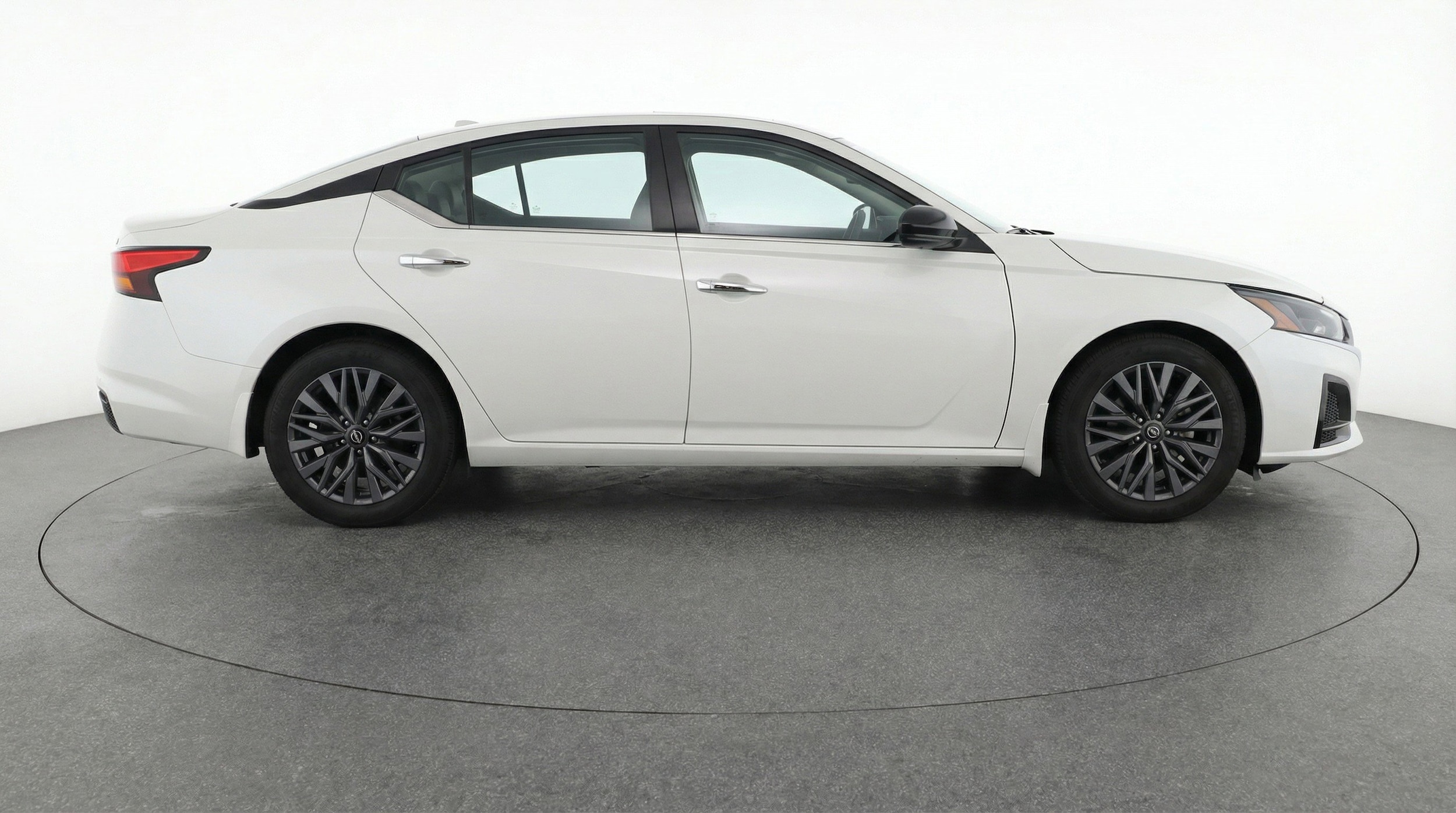Thumbnail: 2025 Nissan Altima - 11