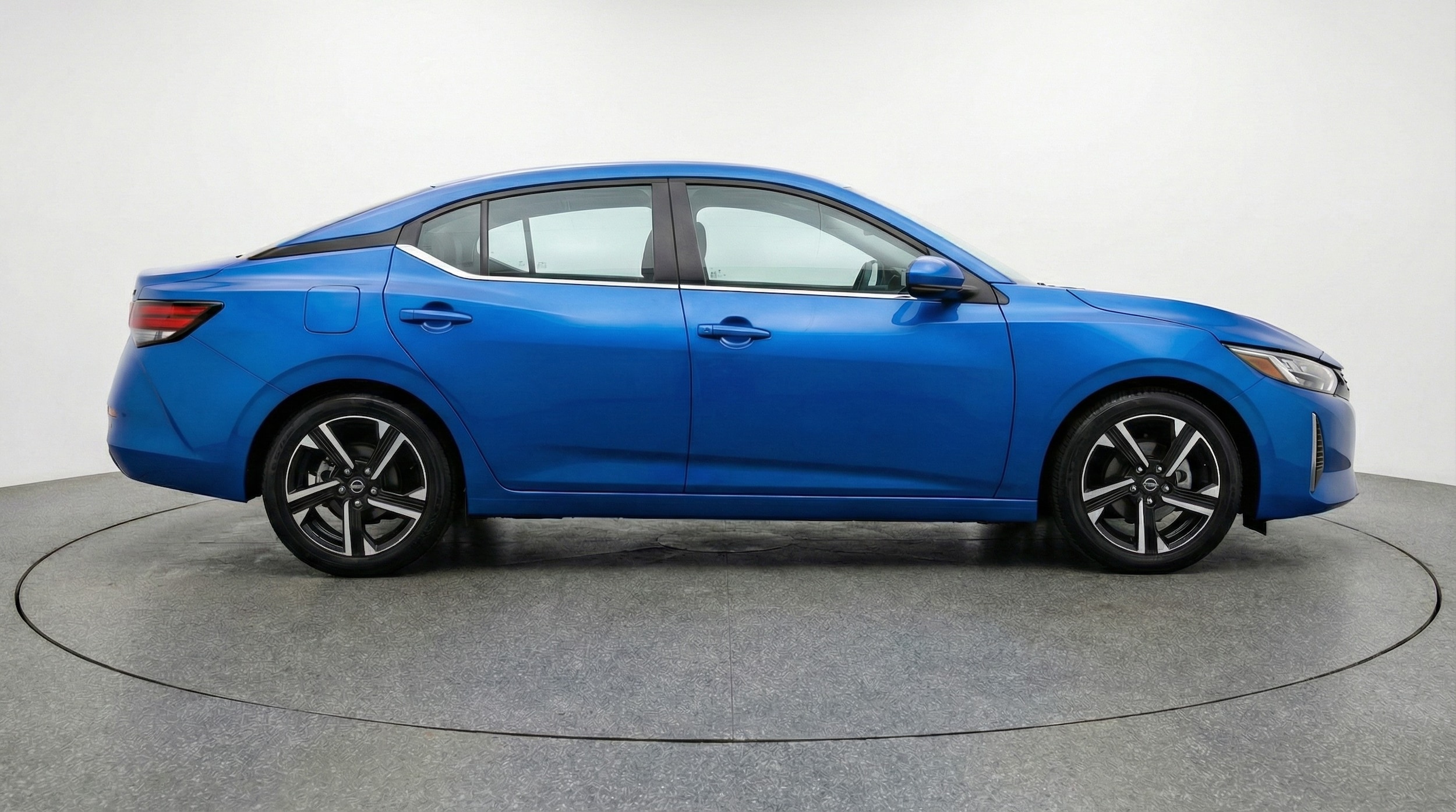 Thumbnail: 2025 Nissan Sentra - 8