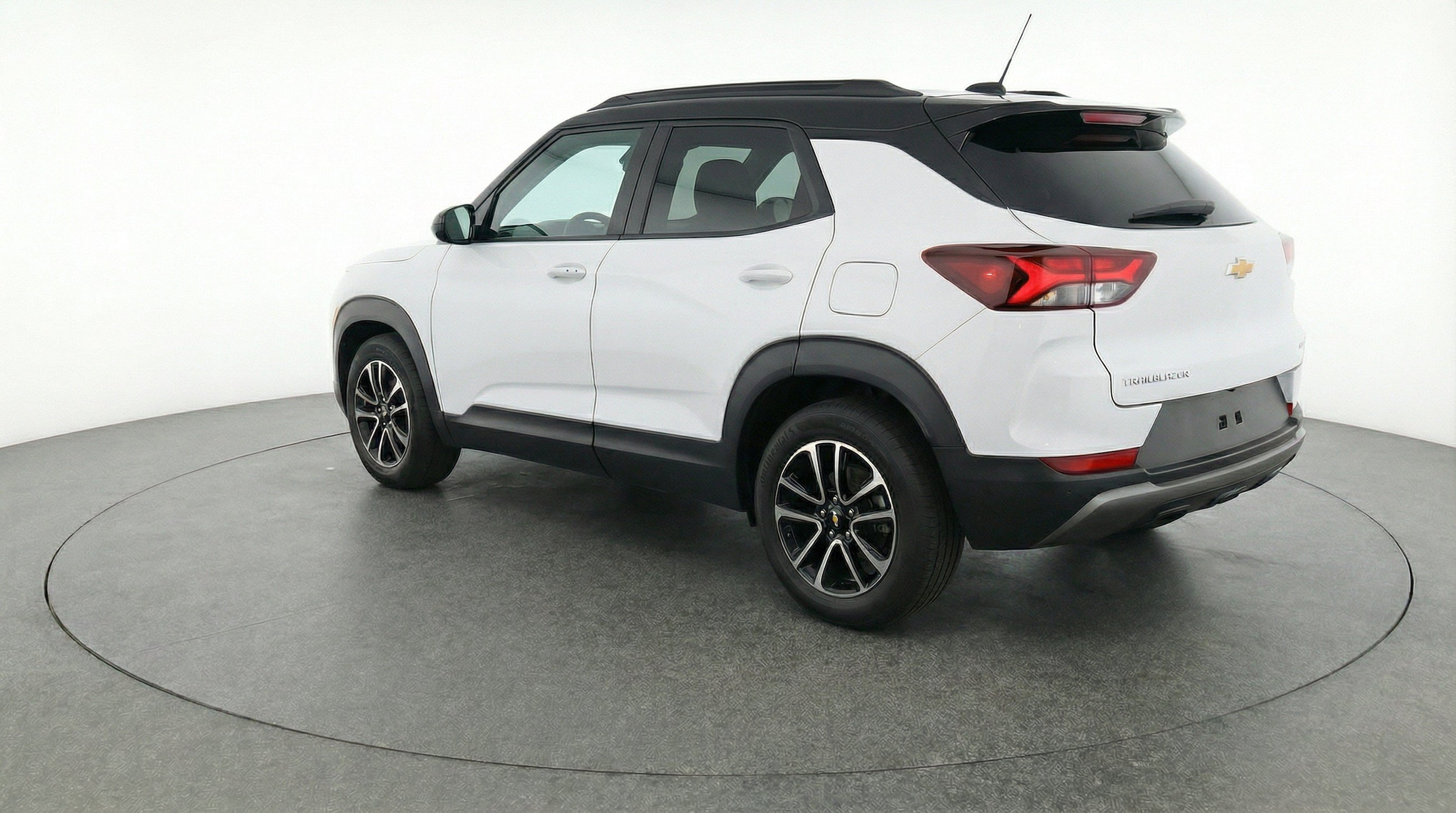 Thumbnail: 2025 Chevrolet TrailBlazer - 6