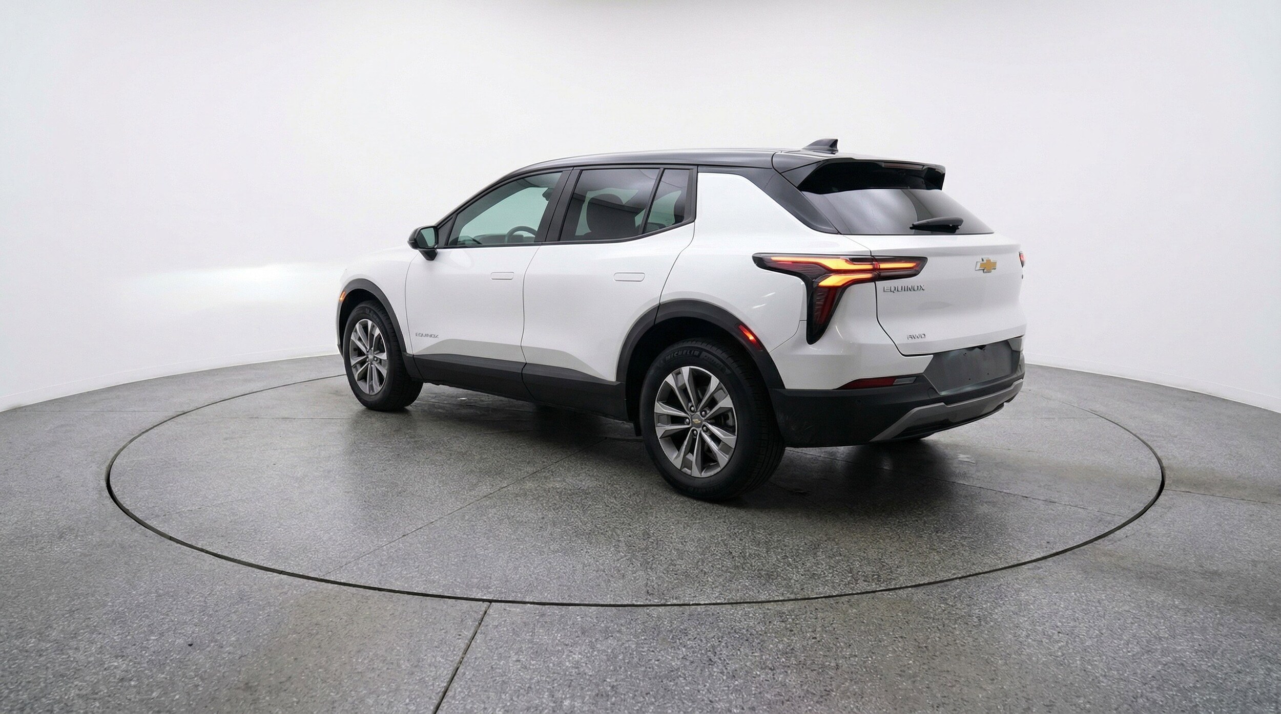 Thumbnail: 2025 Chevrolet Equinox - 6