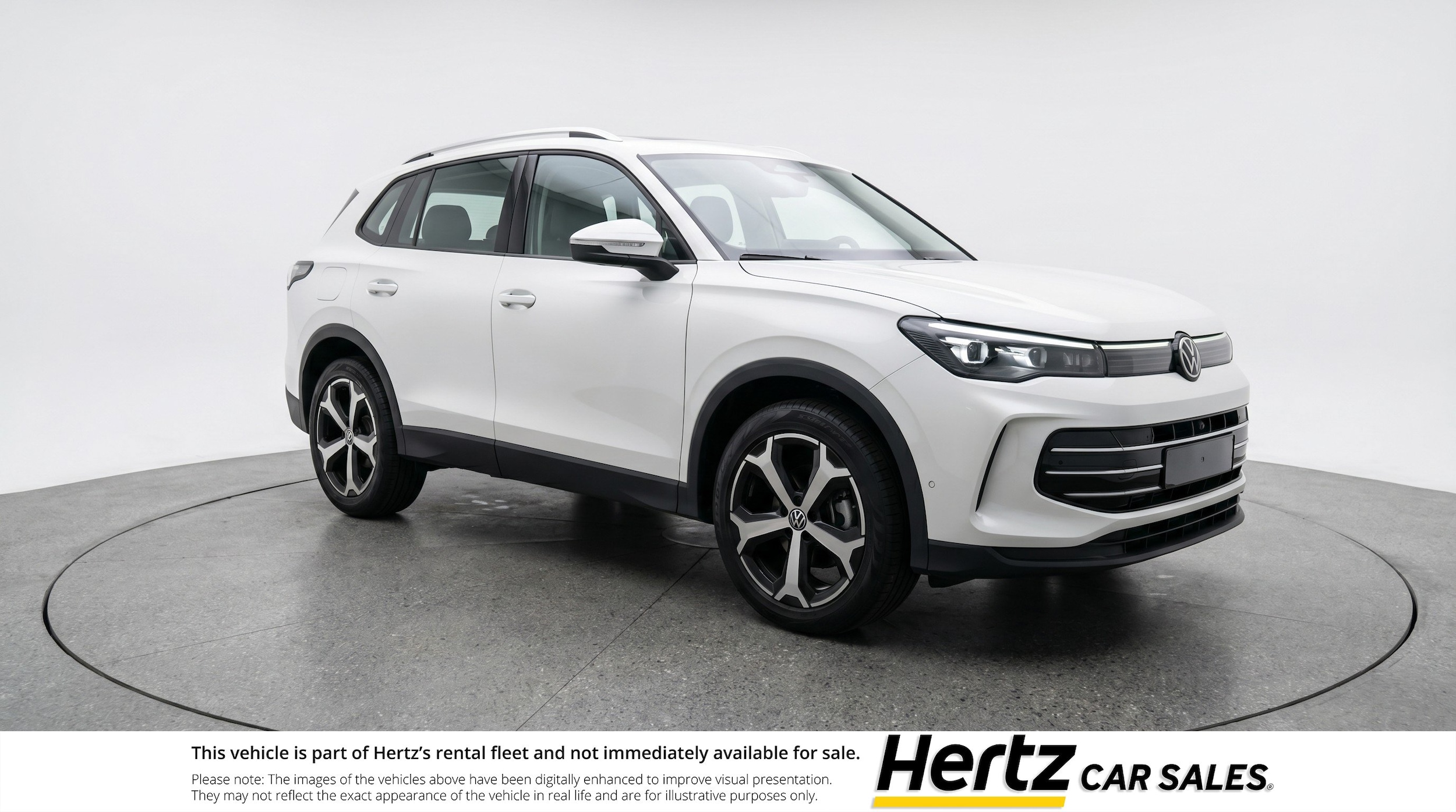 Thumbnail: 2026 Volkswagen Tiguan - 1