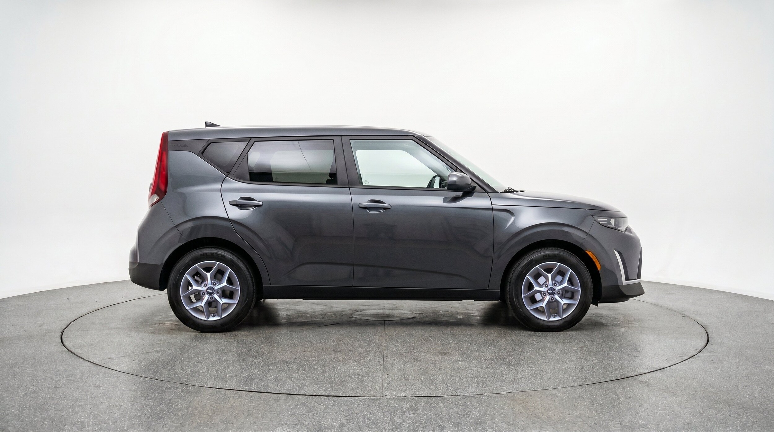 Thumbnail: 2025 Kia Soul - 11