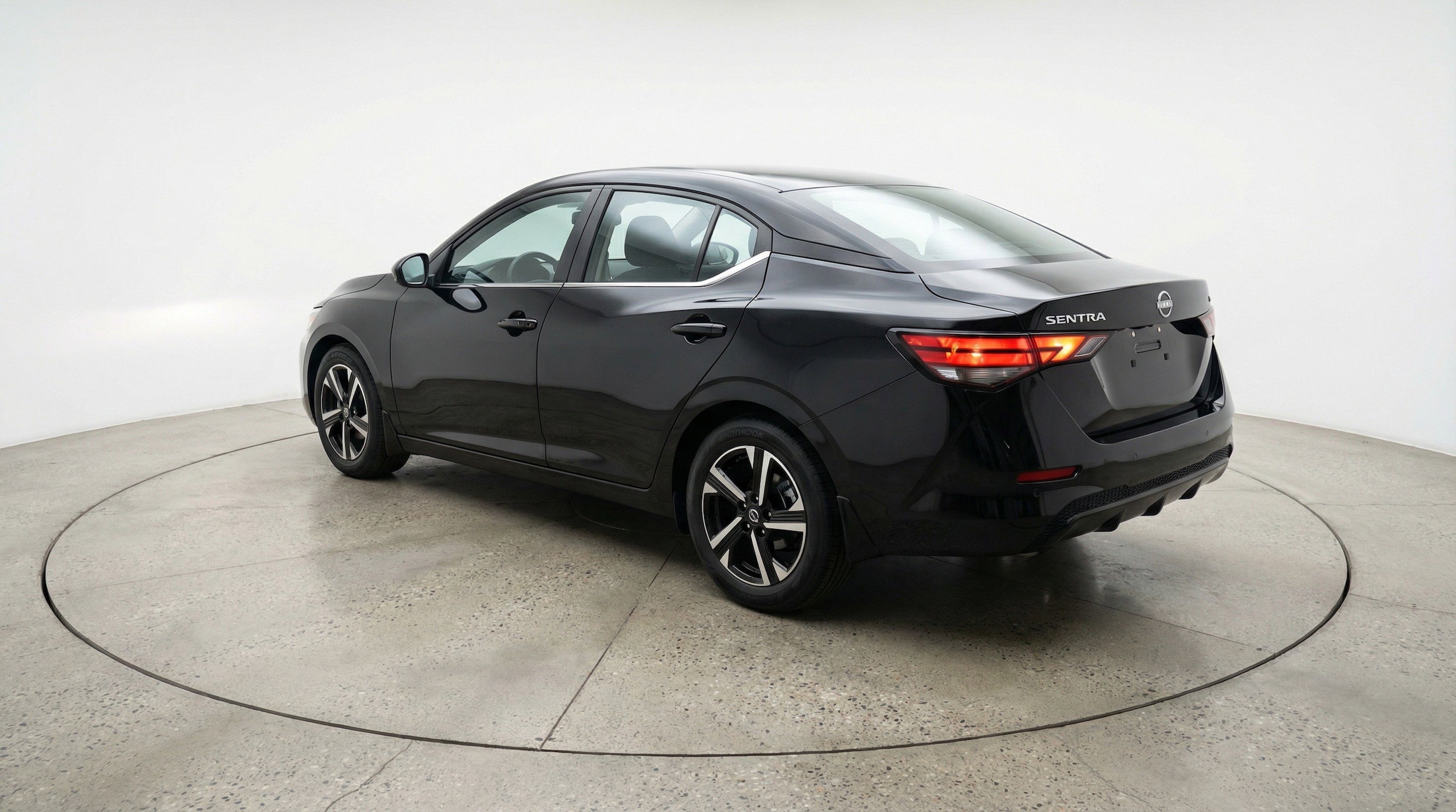 Thumbnail: 2025 Nissan Sentra - 6