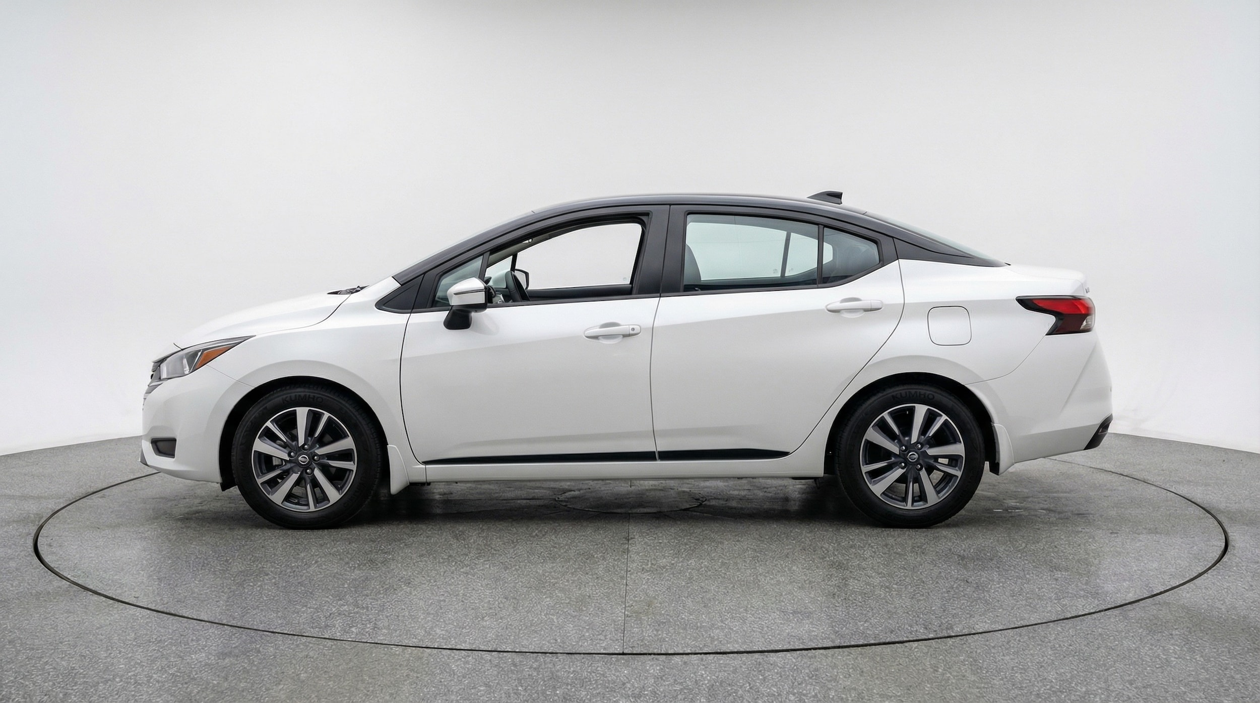 Thumbnail: 2025 Nissan Versa - 4