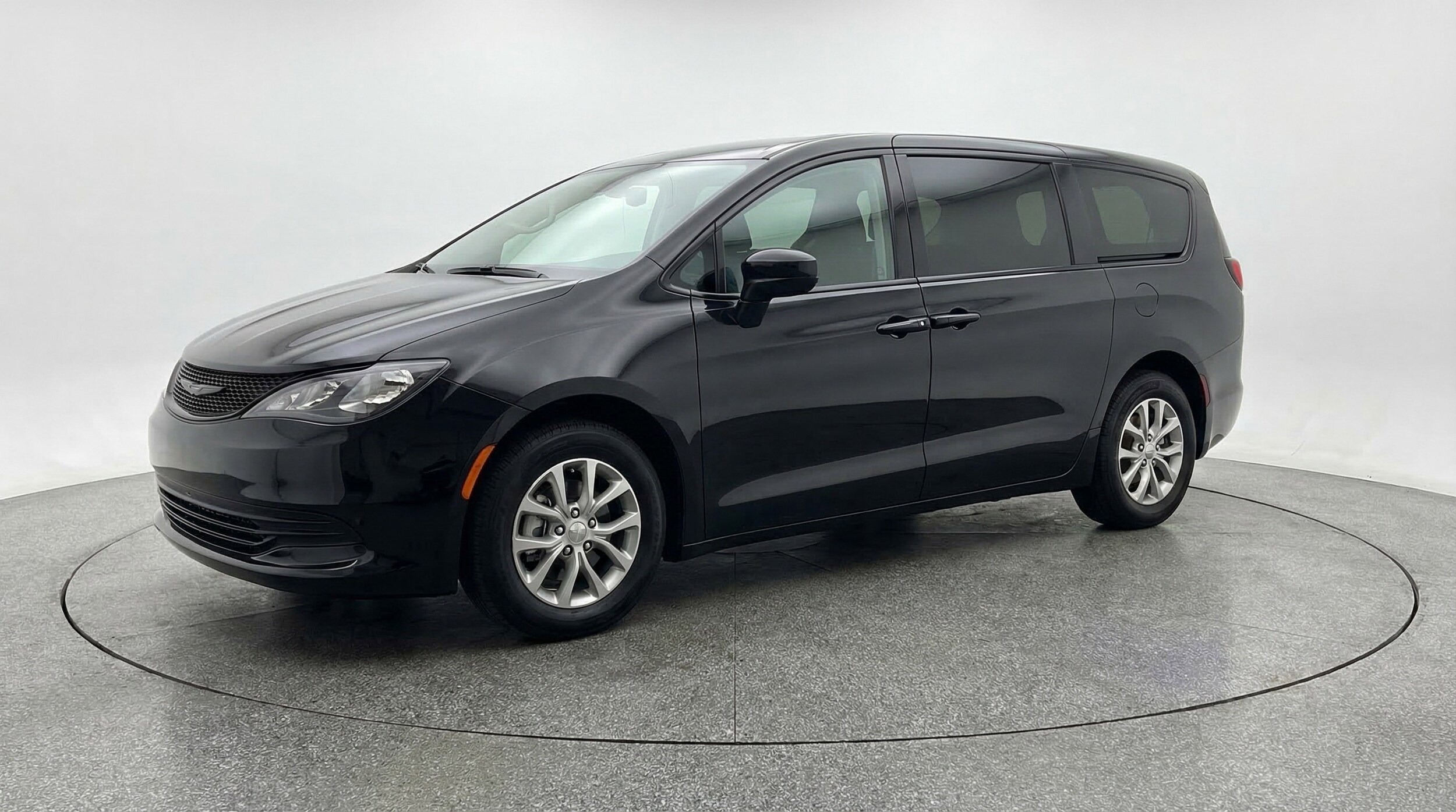 Thumbnail: 2024 Chrysler Voyager - 3