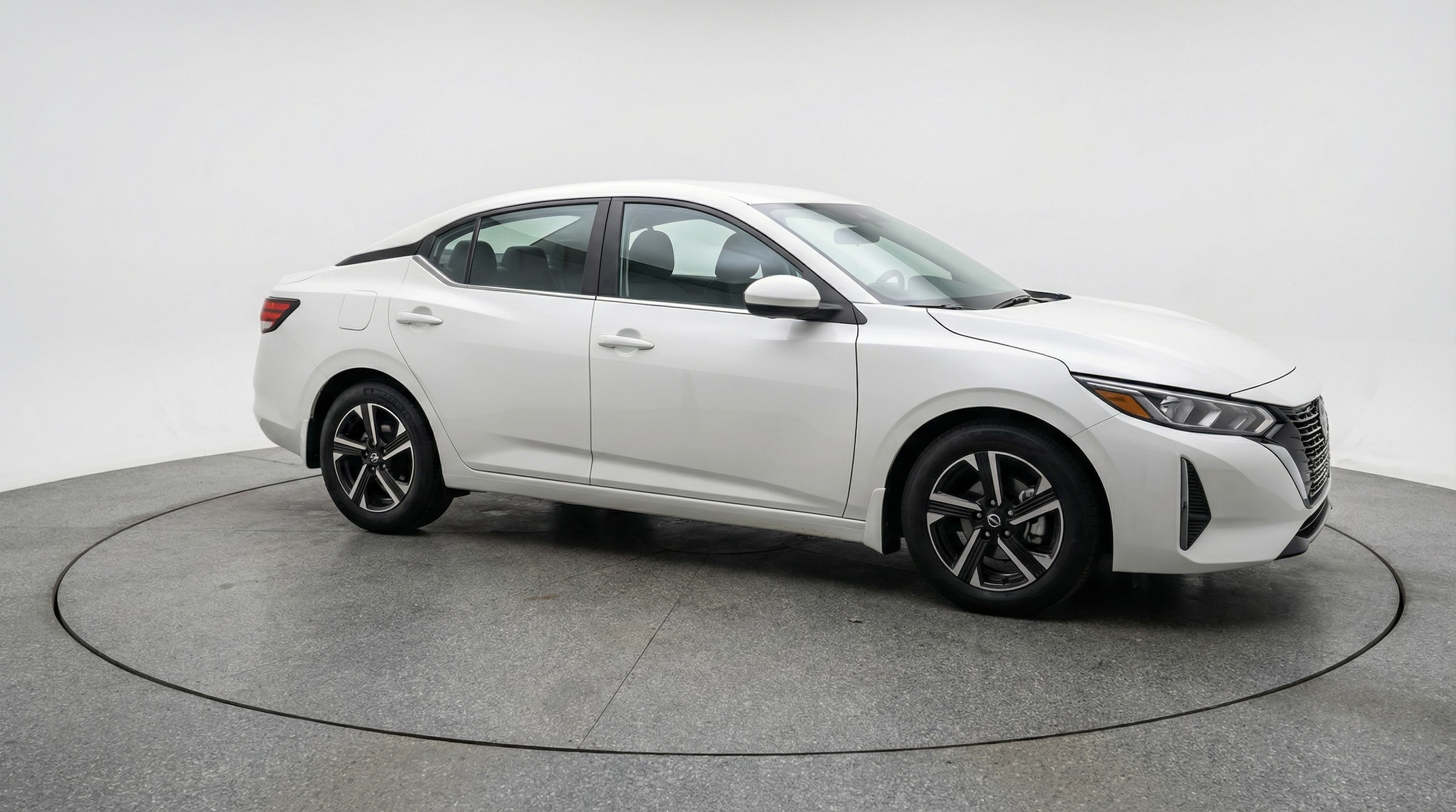 Thumbnail: 2025 Nissan Sentra - 1