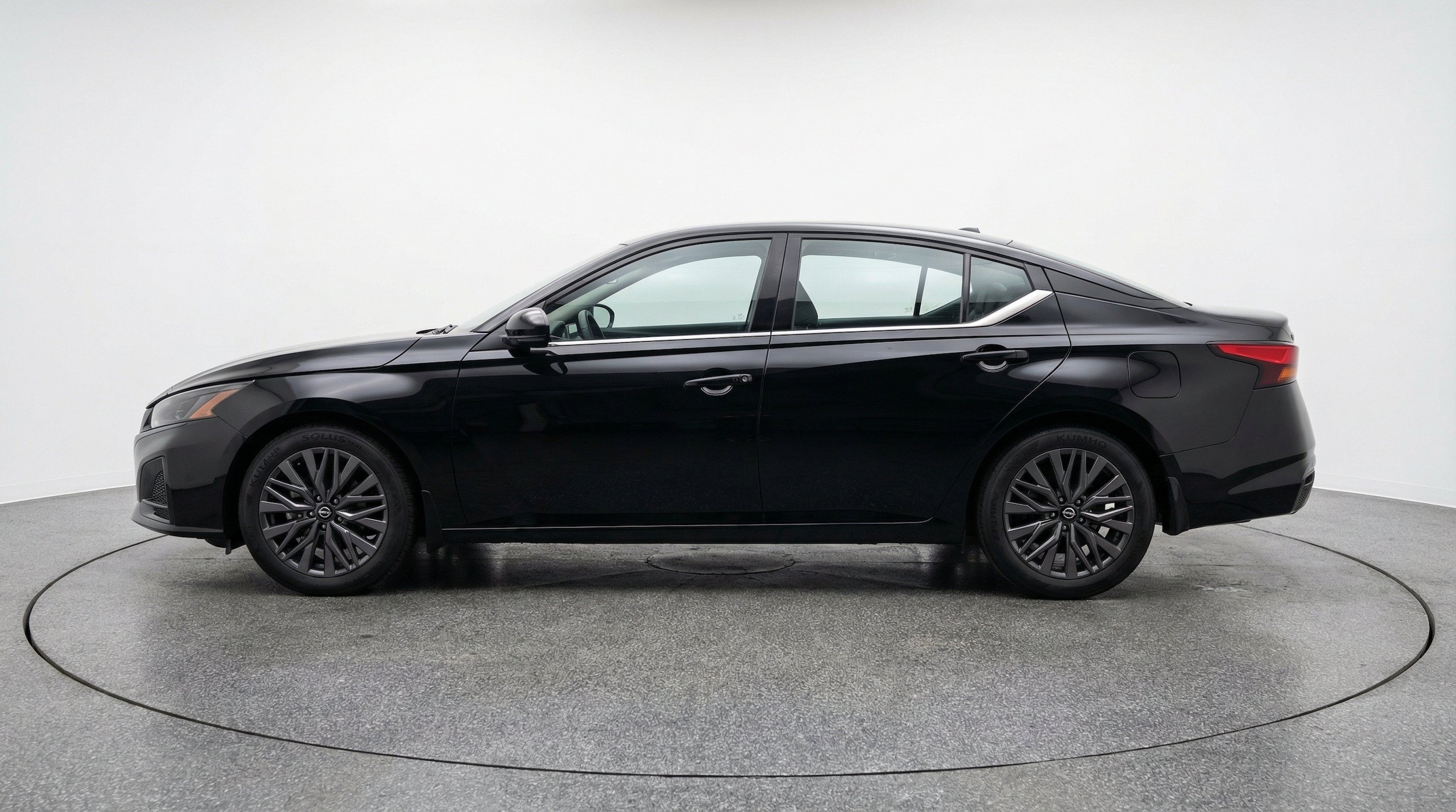Thumbnail: 2026 Nissan Altima - 5