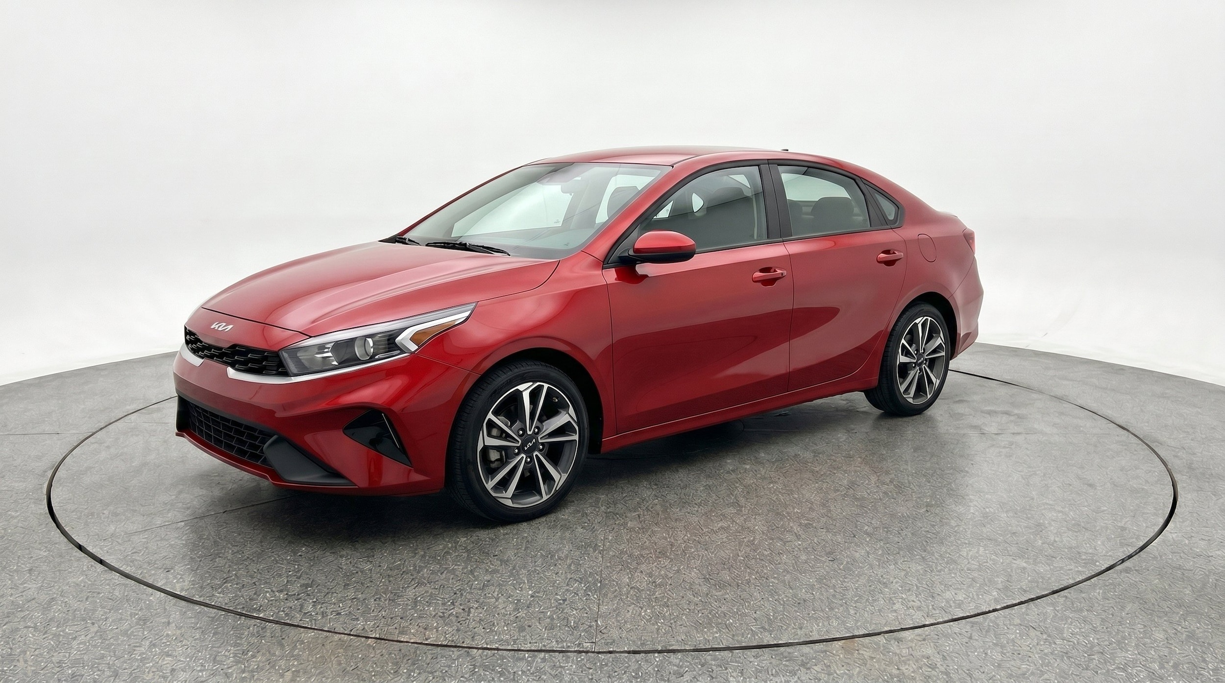 Thumbnail: 2024 Kia Forte - 3