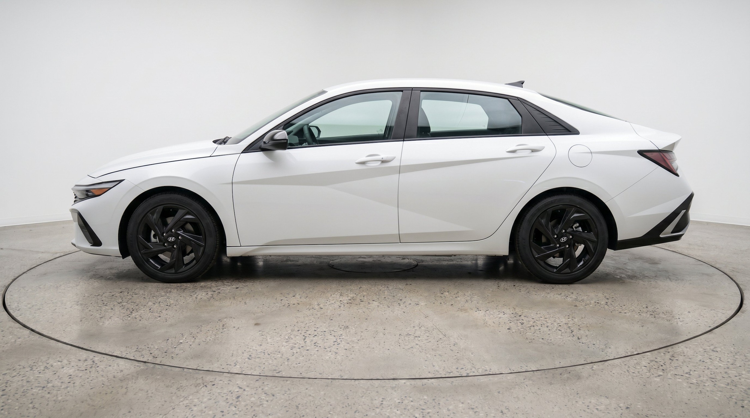 Thumbnail: 2026 Hyundai Elantra - 5