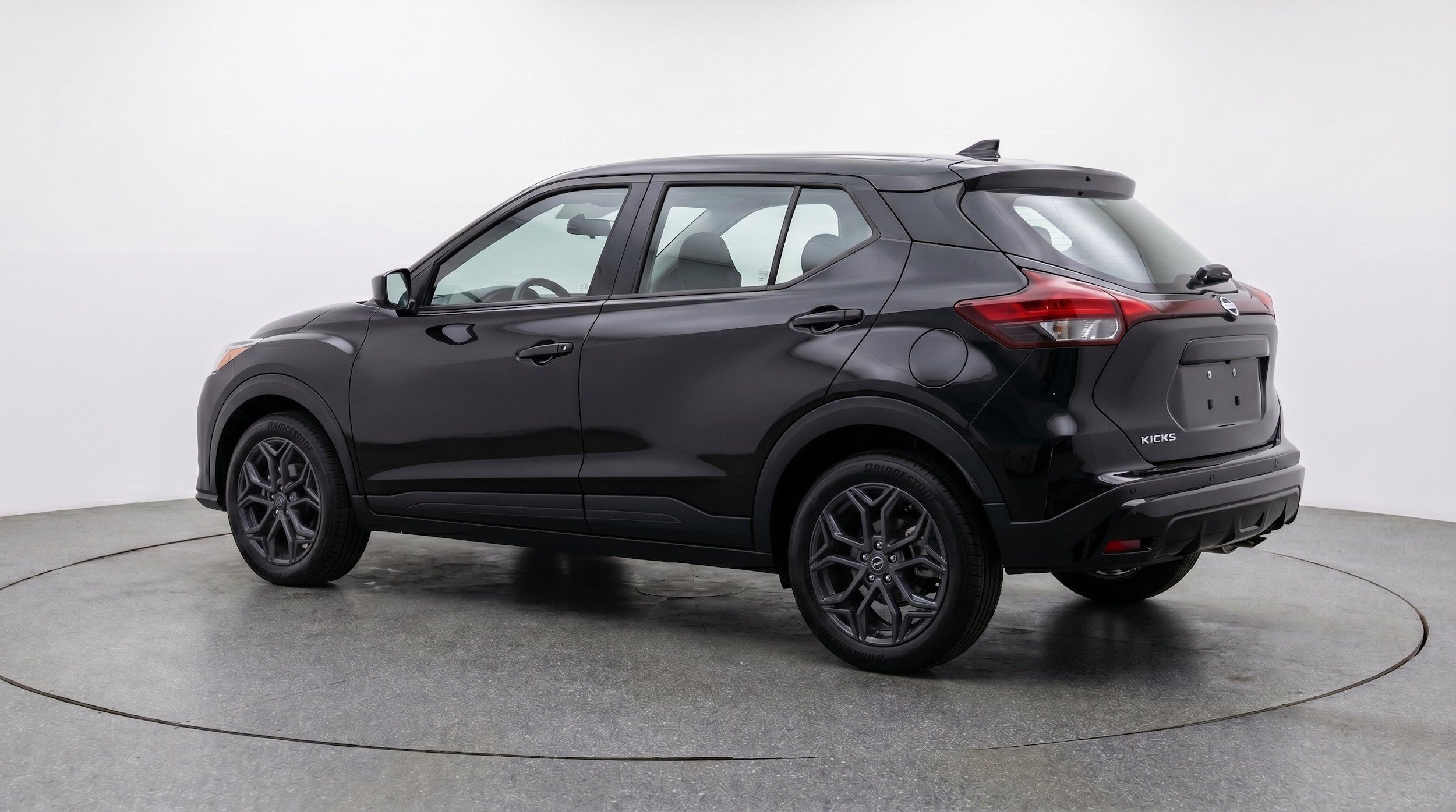 Thumbnail: 2026 Nissan Kicks - 6