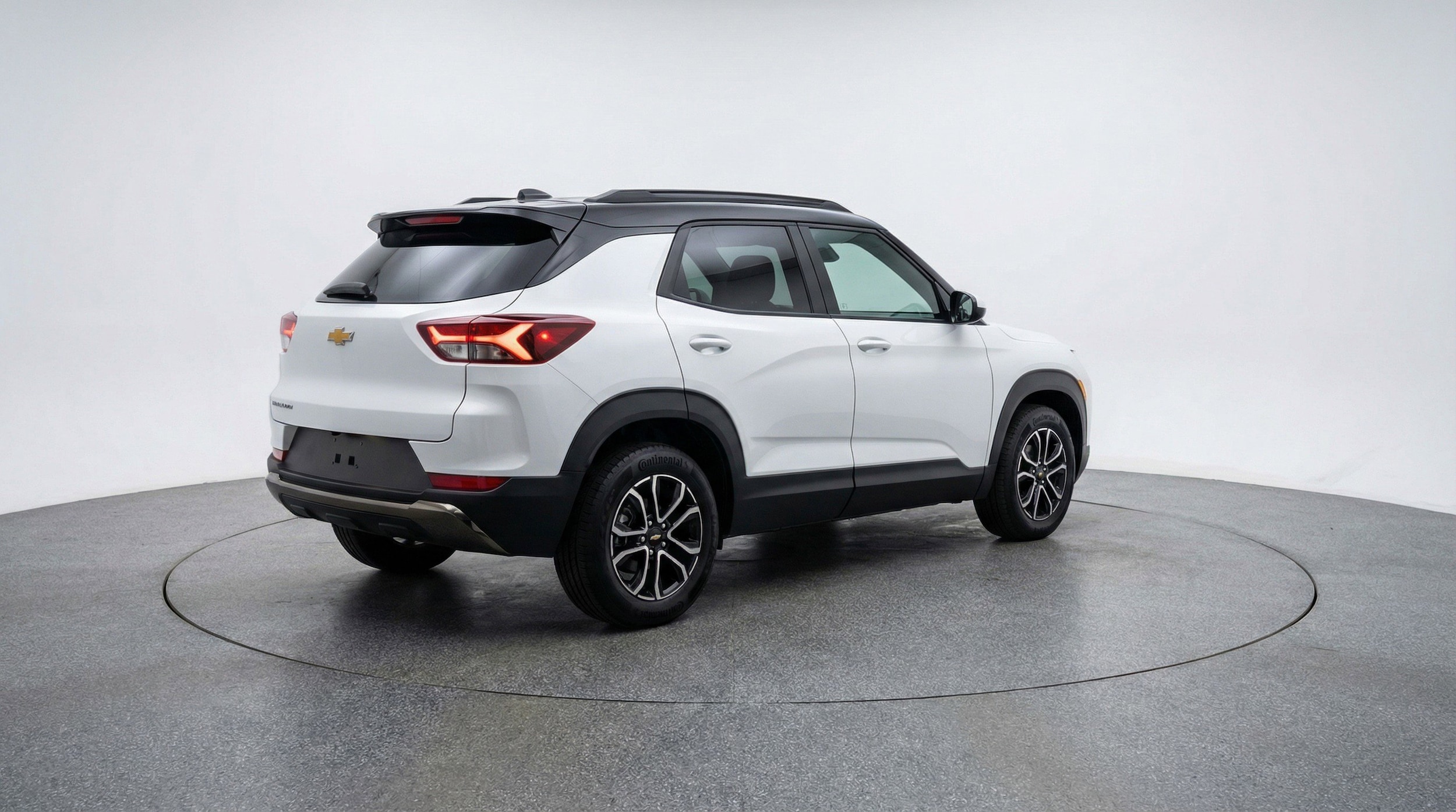 Thumbnail: 2025 Chevrolet TrailBlazer - 9