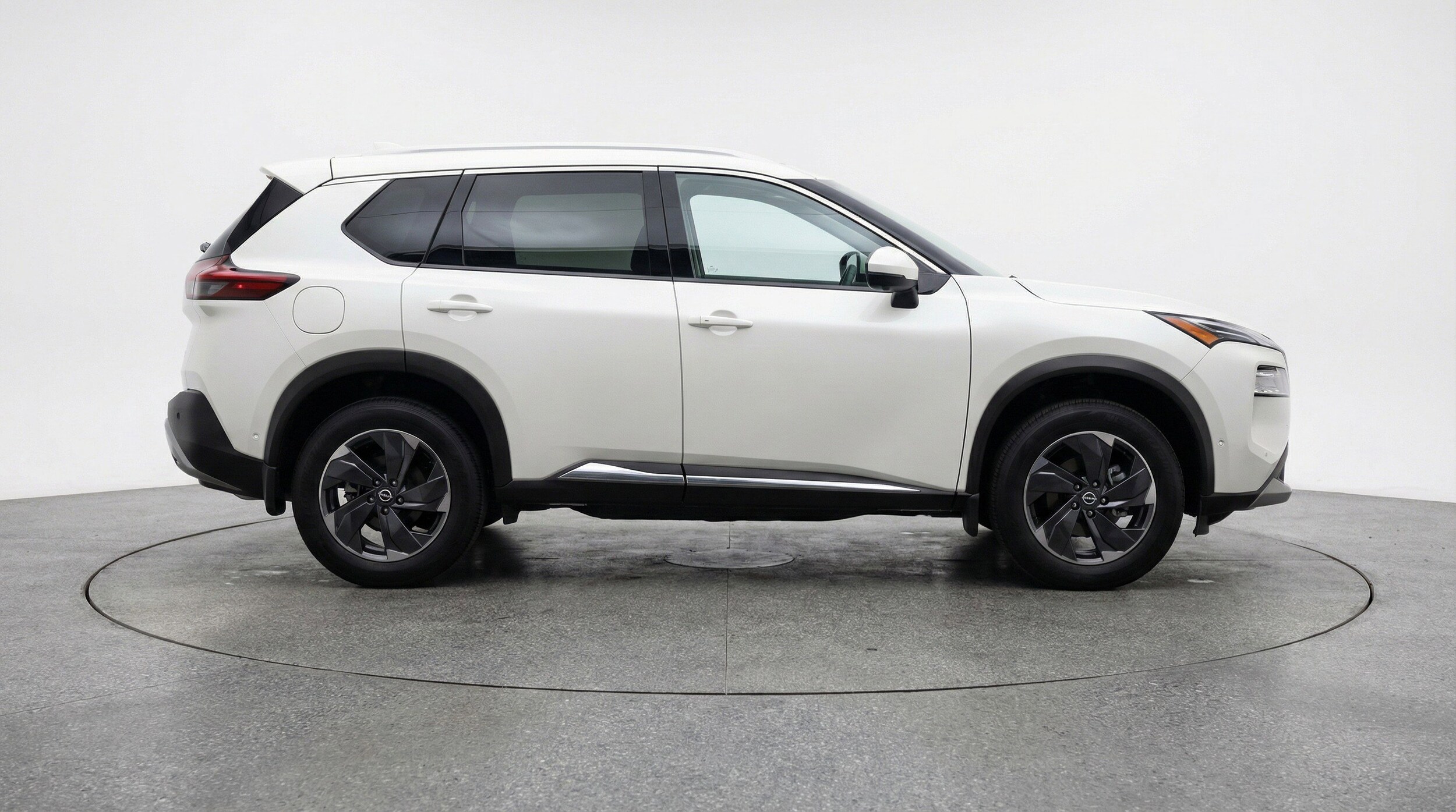 Thumbnail: 2025 Nissan Rogue - 11