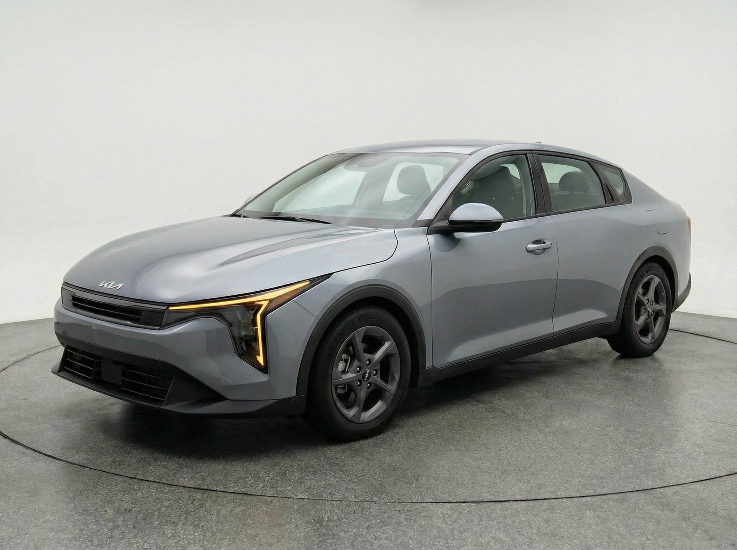 Thumbnail: 2025 Kia K4 - 3