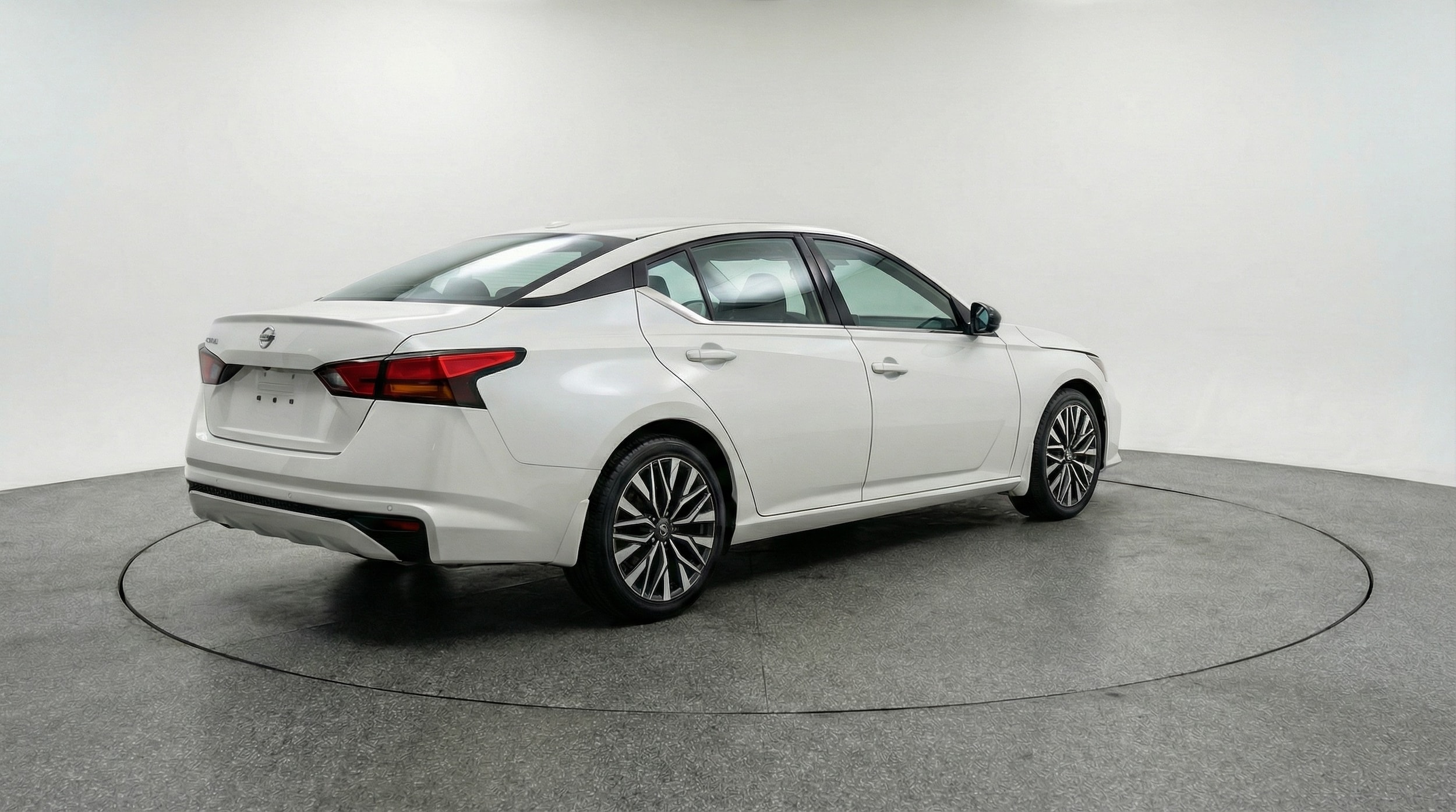 Thumbnail: 2025 Nissan Altima - 7