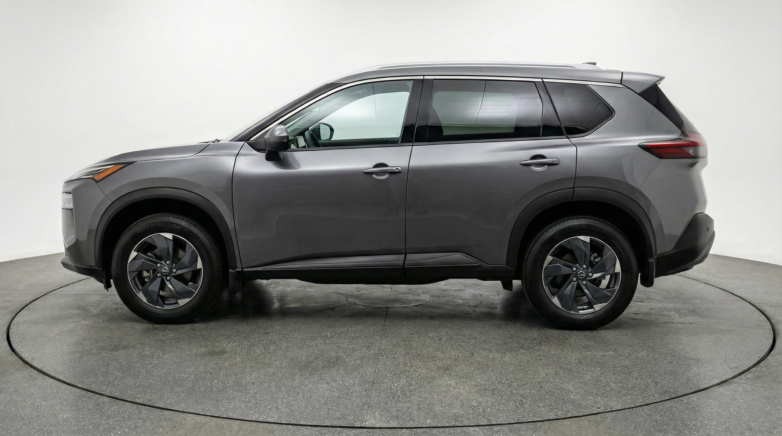 Thumbnail: 2025 Nissan Rogue - 4